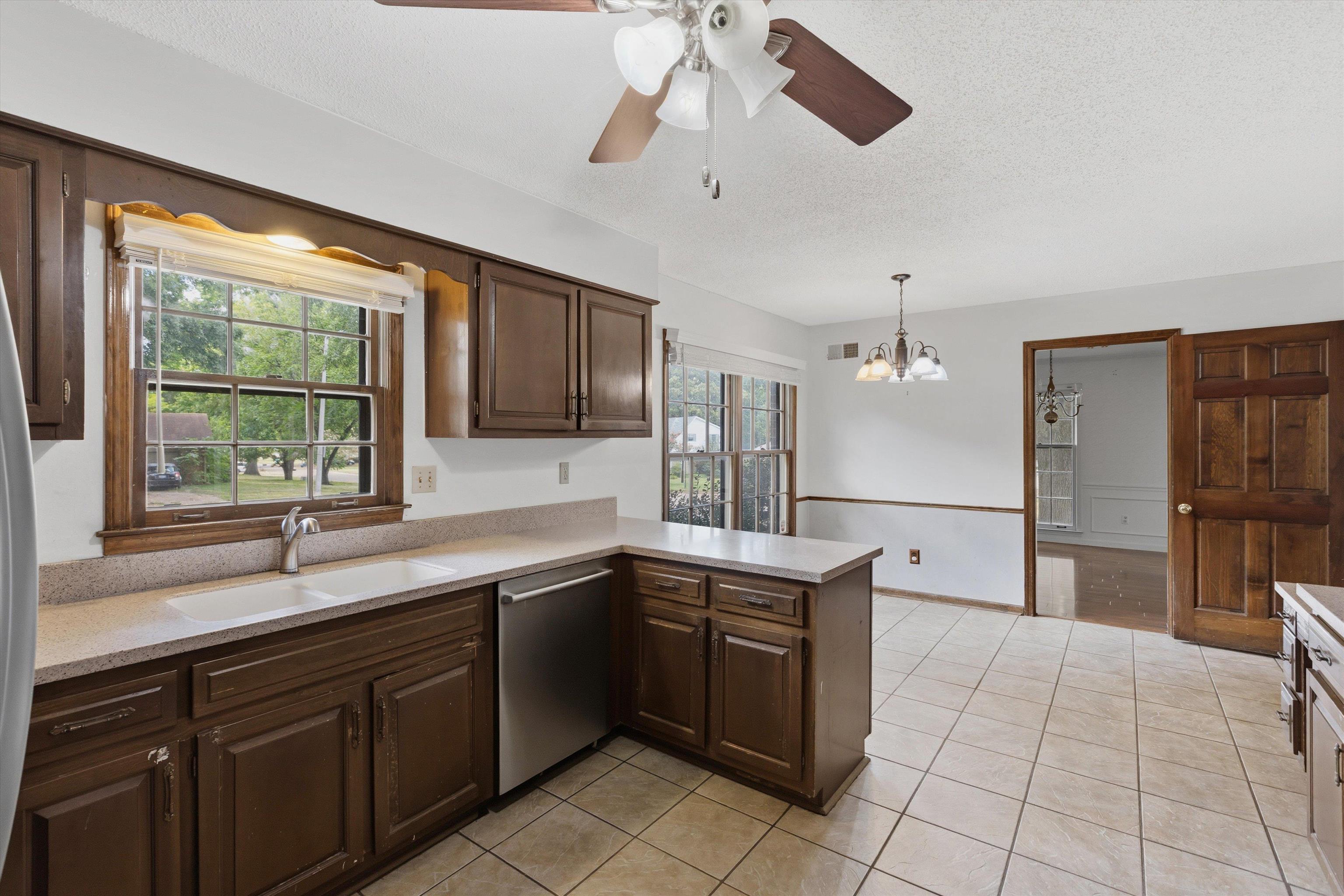 7675 Mardite Cv Property Photo 11