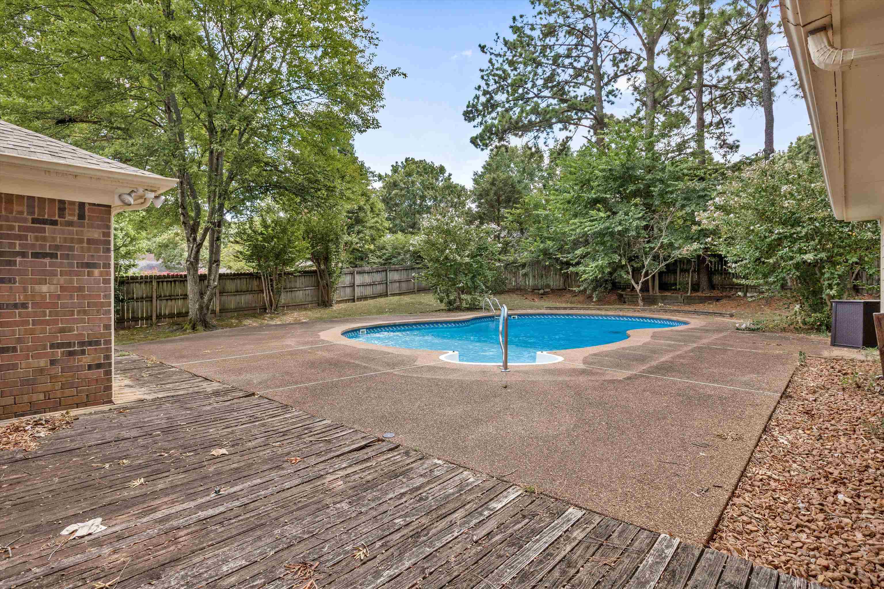 7675 Mardite Cv Property Photo 26