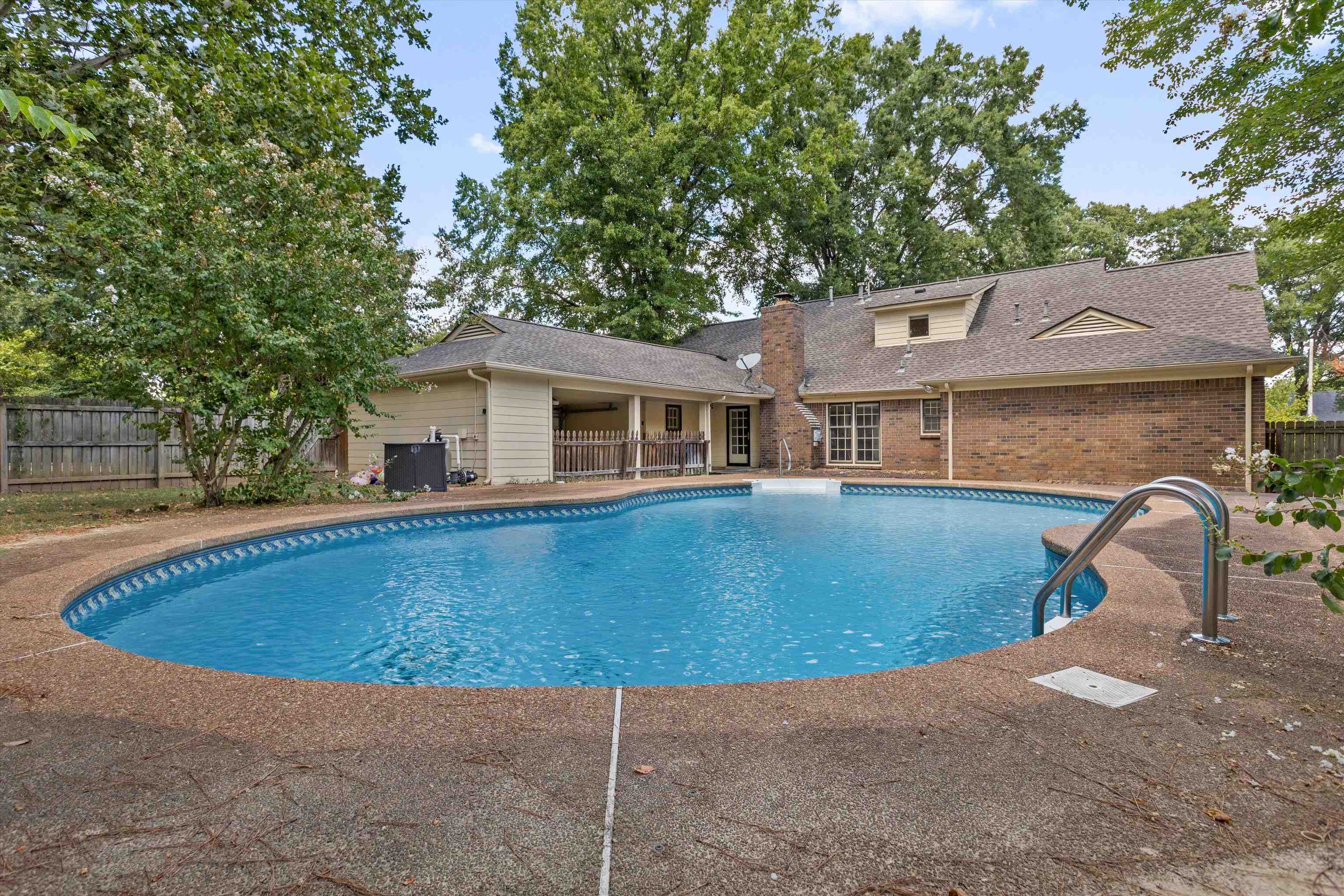 7675 Mardite Cv Property Photo 27