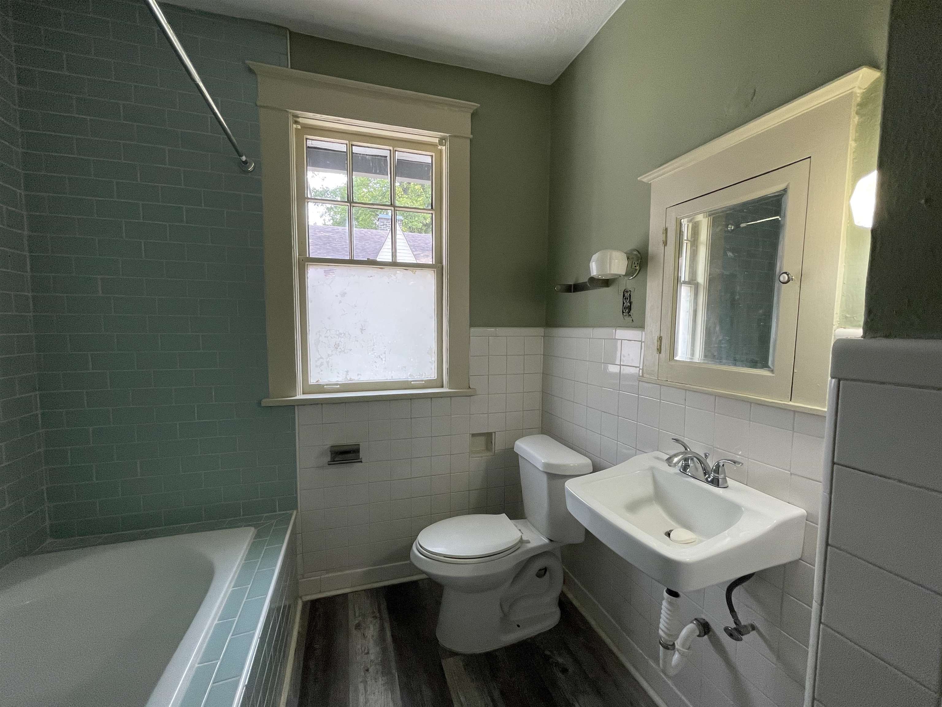831 N Avalon St Property Photo 14