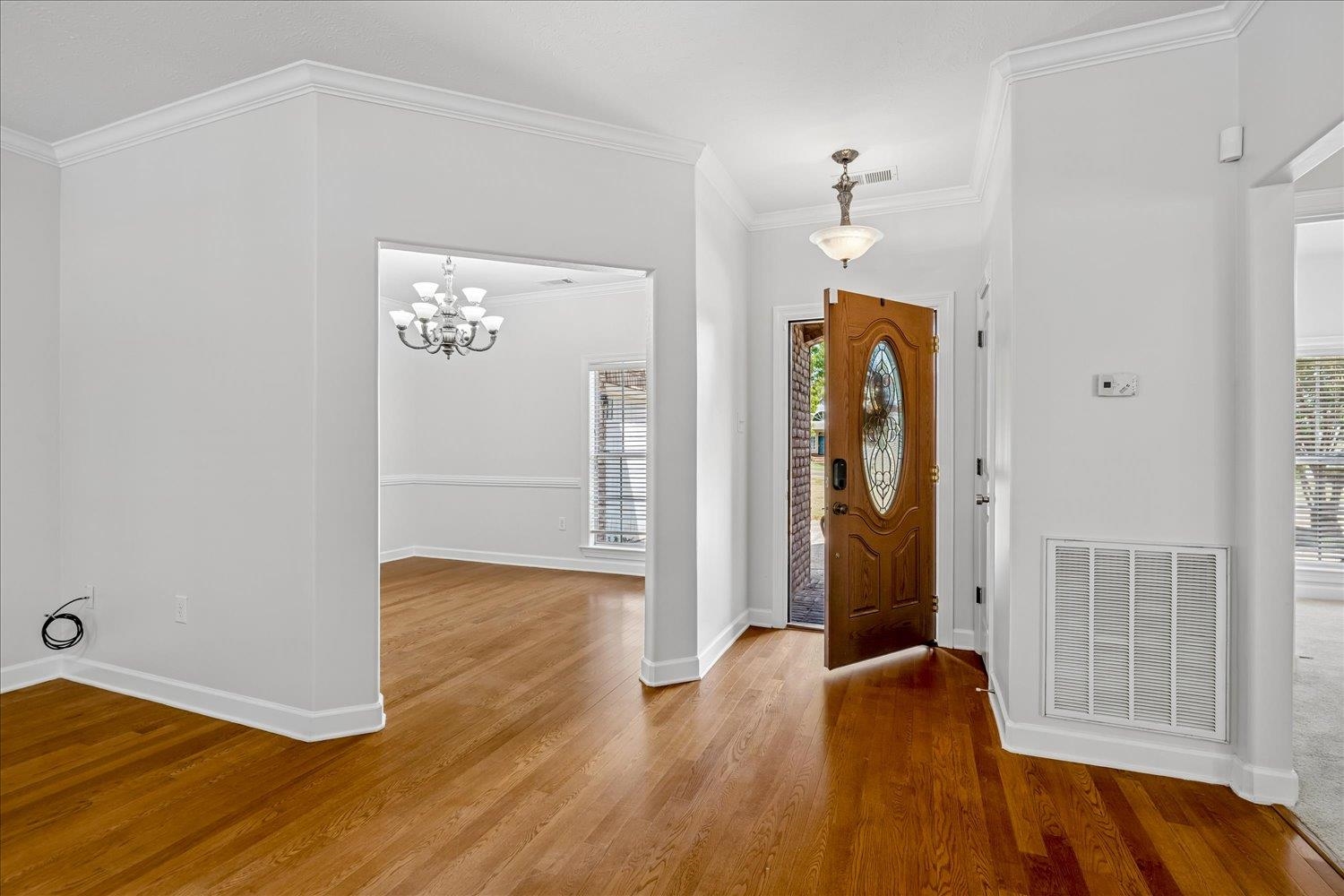 357 Bouler Dr Property Photo 2