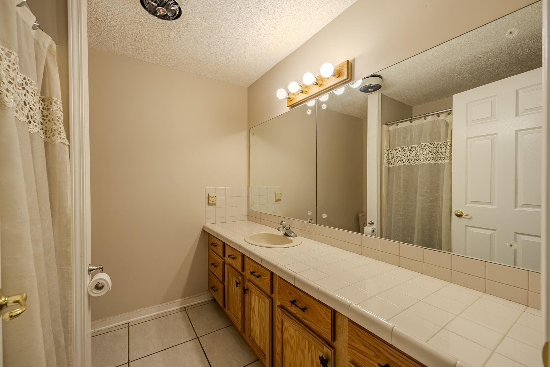 830 Yellow Creek Ln Property Photo 23