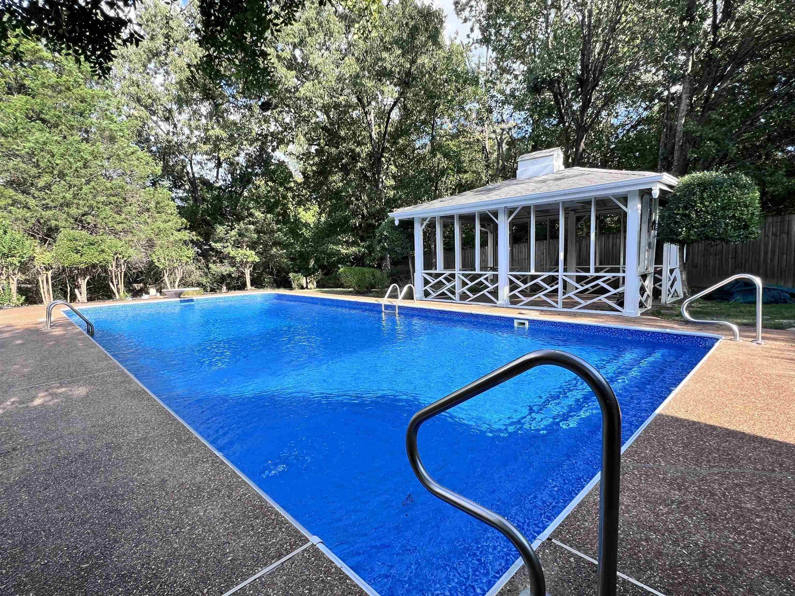 560 Windsor Park Cv Property Photo 24