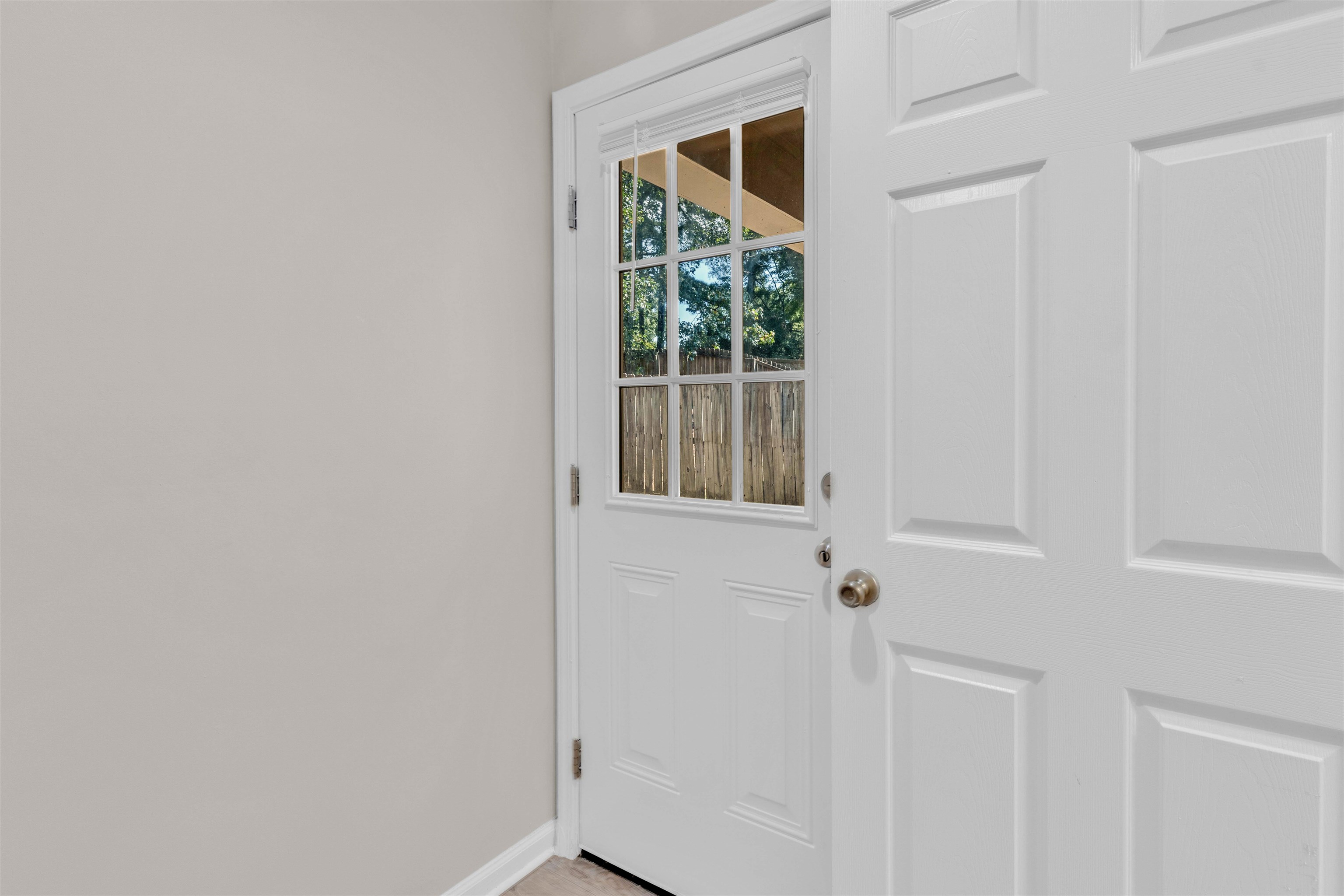 6676 Whitten Pine Dr Property Photo 14