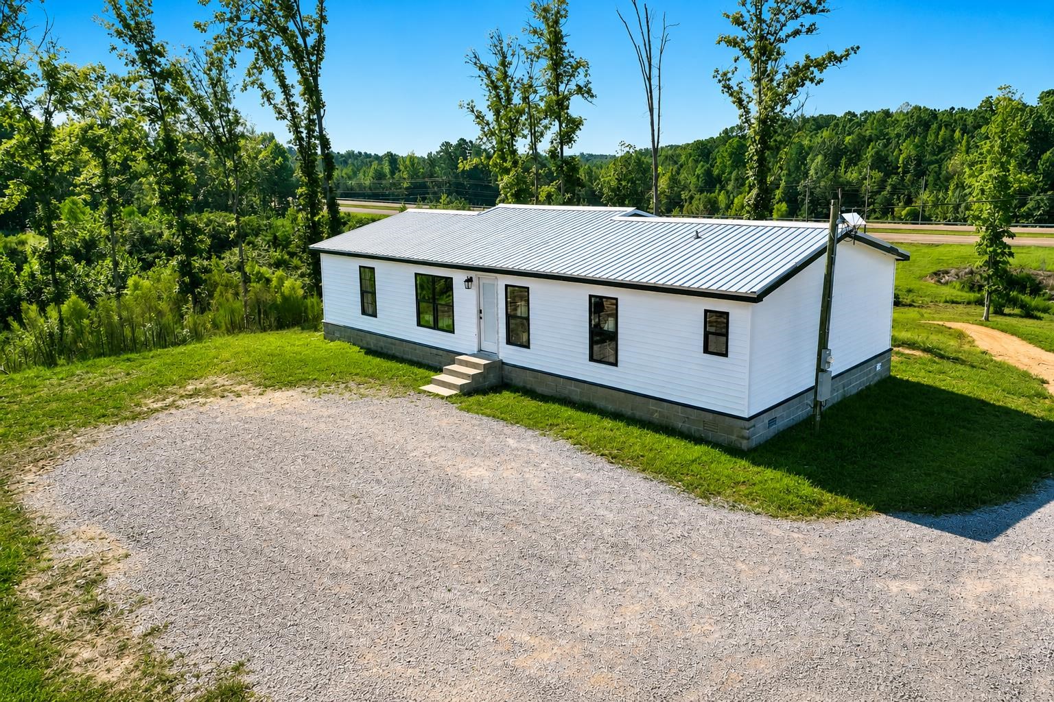 9963 Highway 64 Hwy Property Photo 4