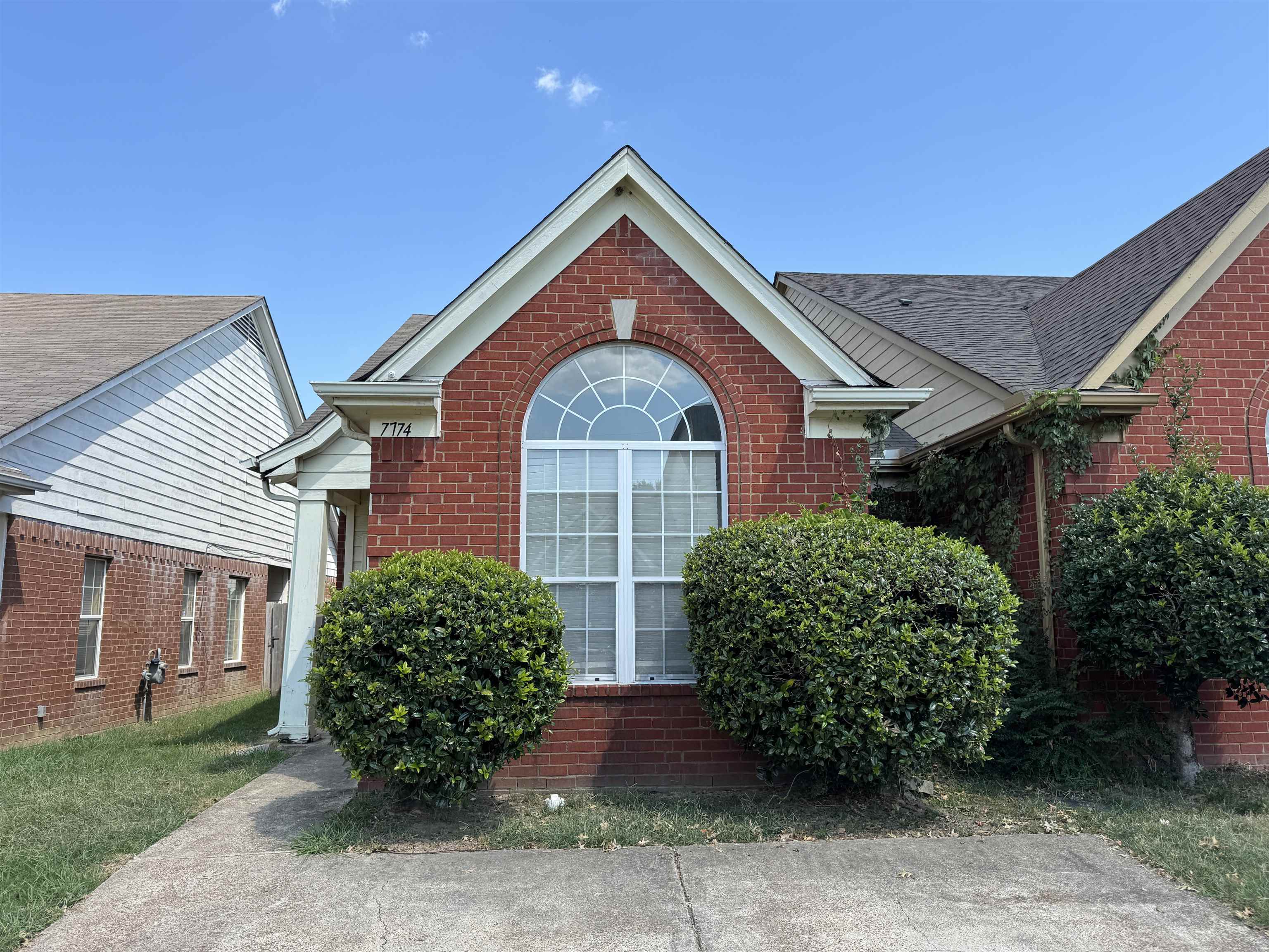 7774 Lipscomb Dr Property Photo 1