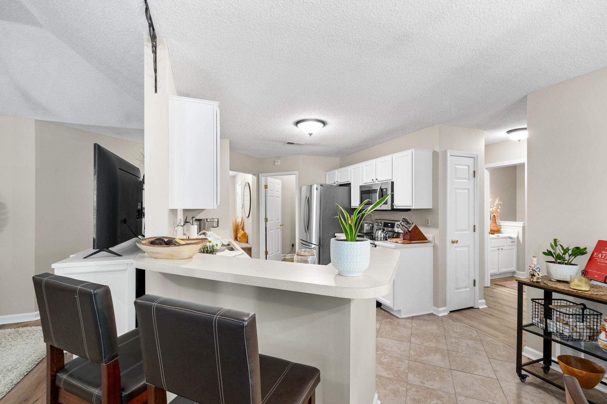 1078 Jessica Lauren Dr Property Photo 11