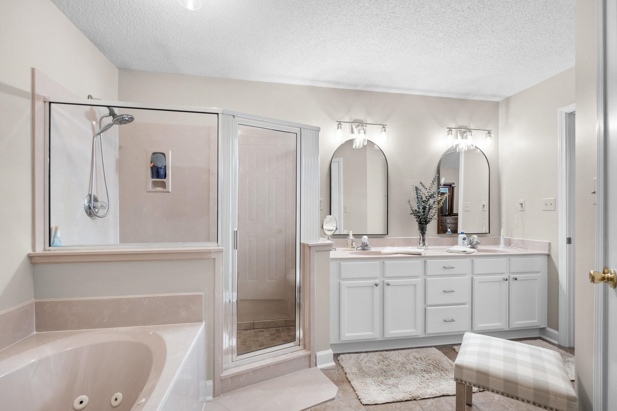 1078 Jessica Lauren Dr Property Photo 16