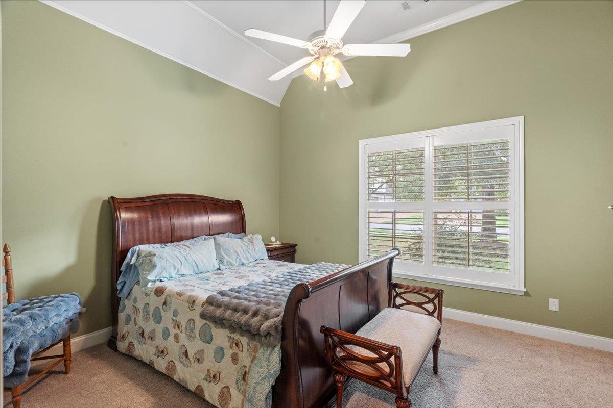 210 Saunders Creek Cir Property Photo 13