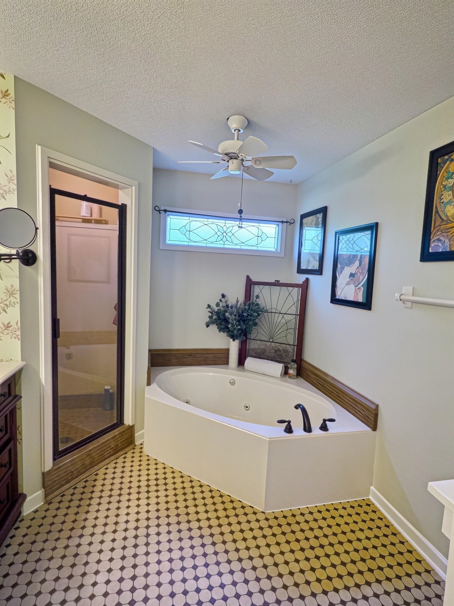 573 Merriweather Dr Property Photo 17