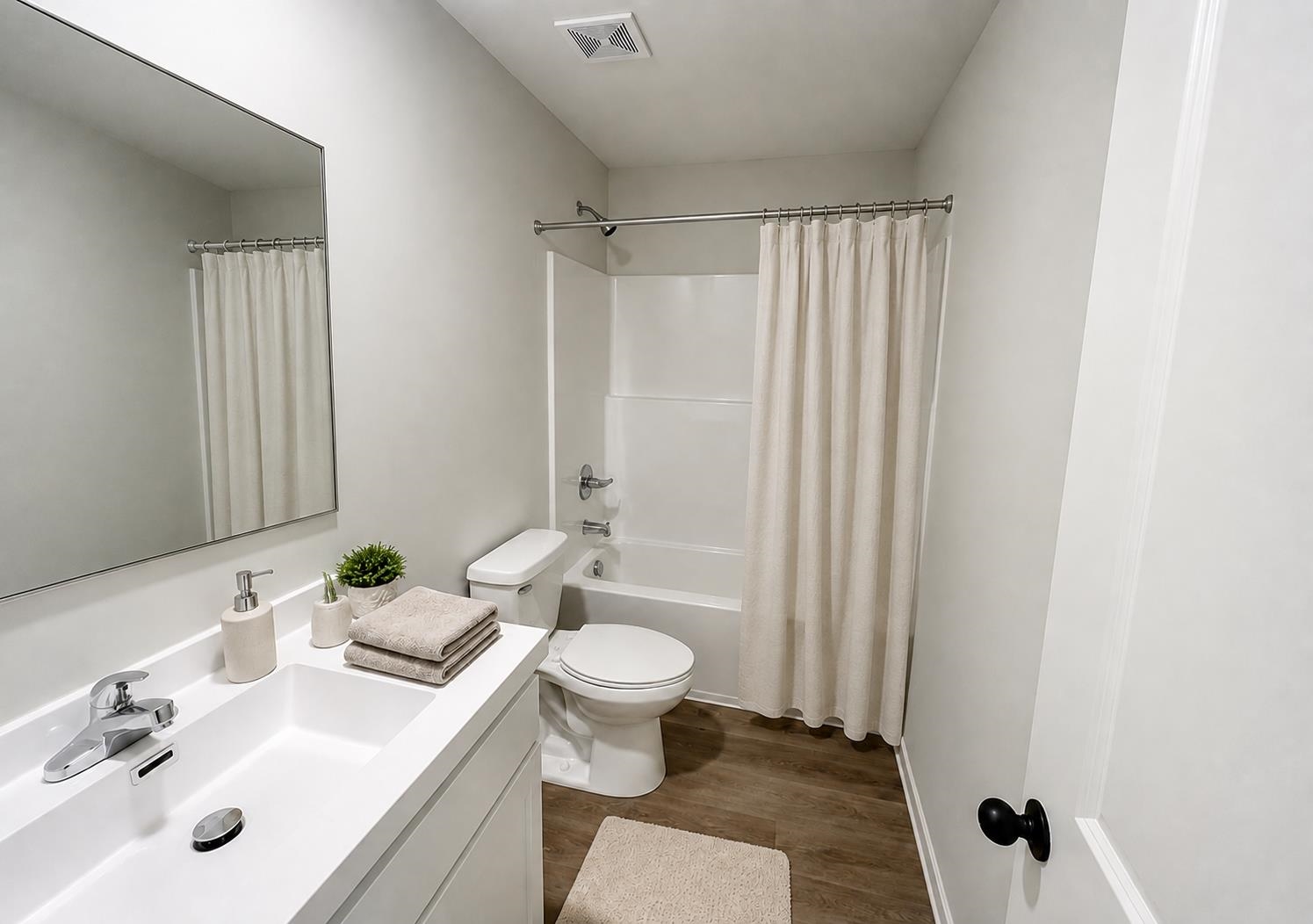 4446 Suncrest Dr Property Photo 4