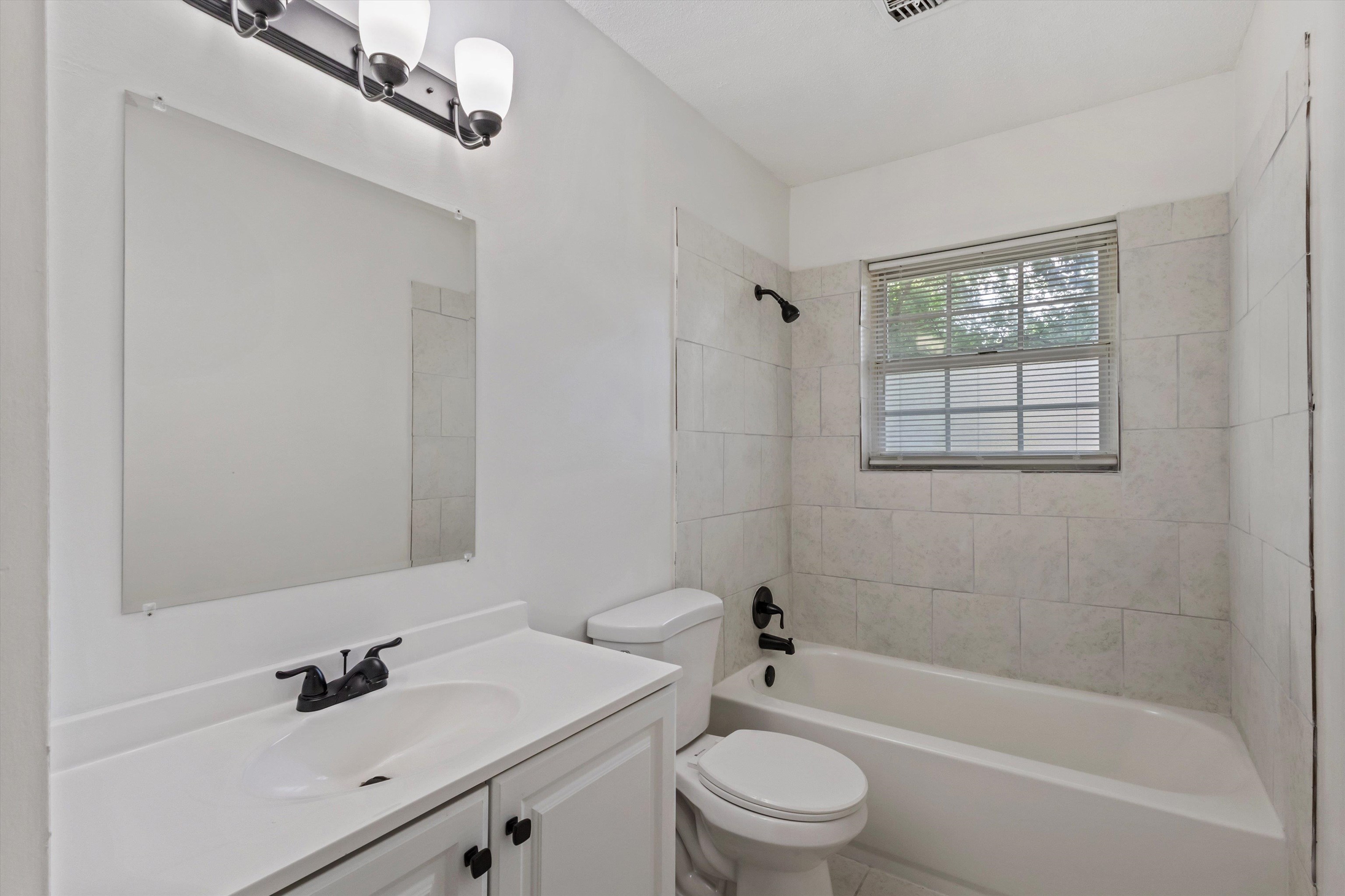 5417 Fleetway Ave Property Photo 13