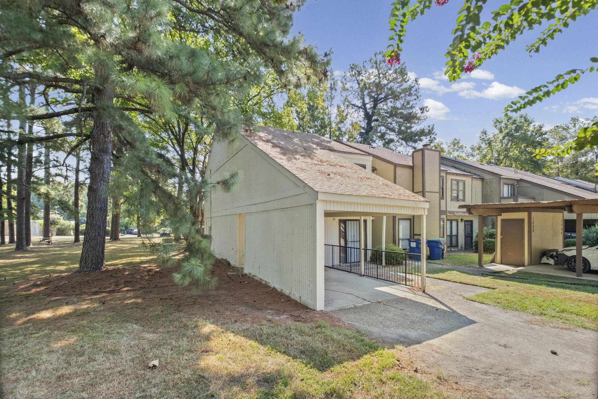 1850 Quail Valley Cv 1850 Property Photo 2