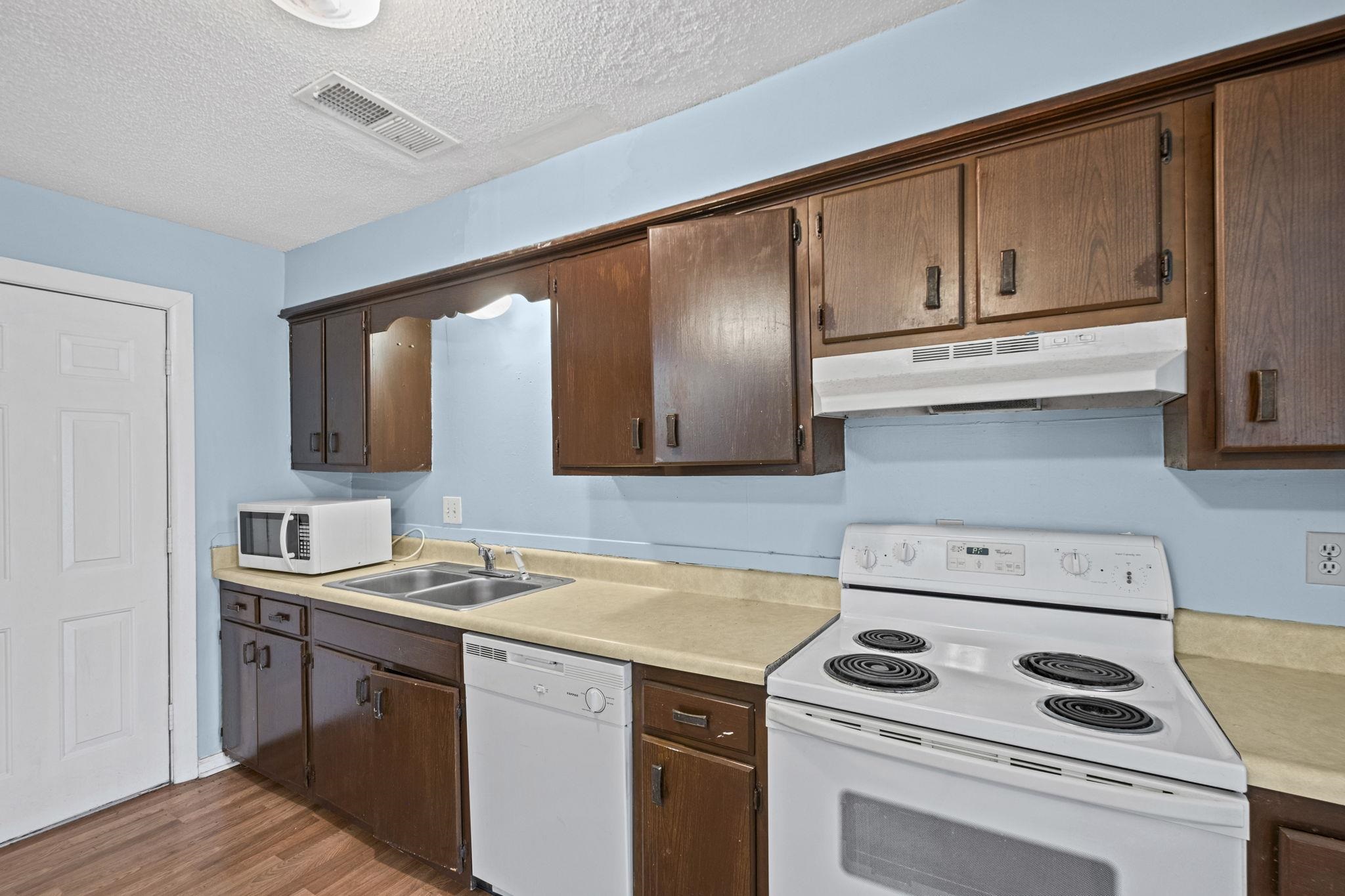 1850 Quail Valley Cv 1850 Property Photo 11