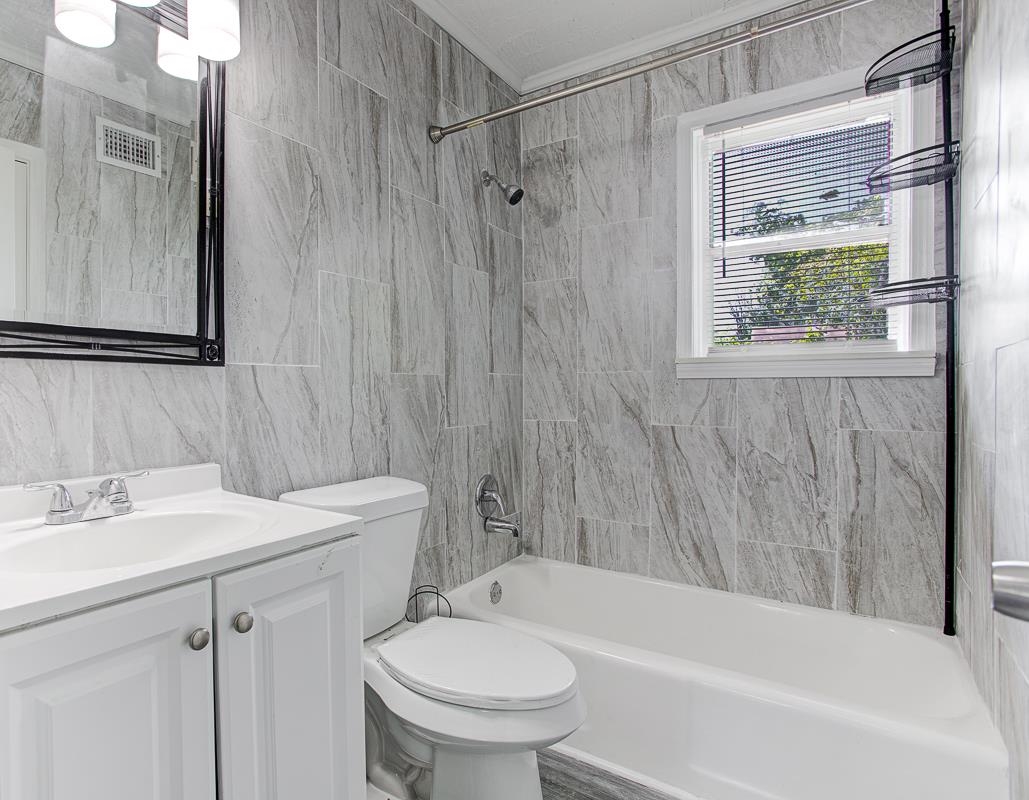 3642 Cromwell Cv Property Photo 11