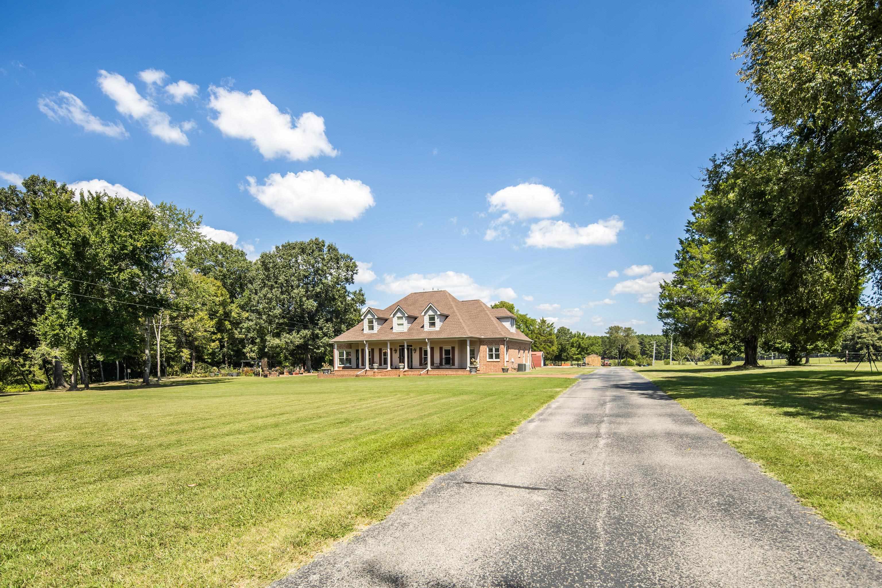 2865 Bobbitt Rd Property Photo 12