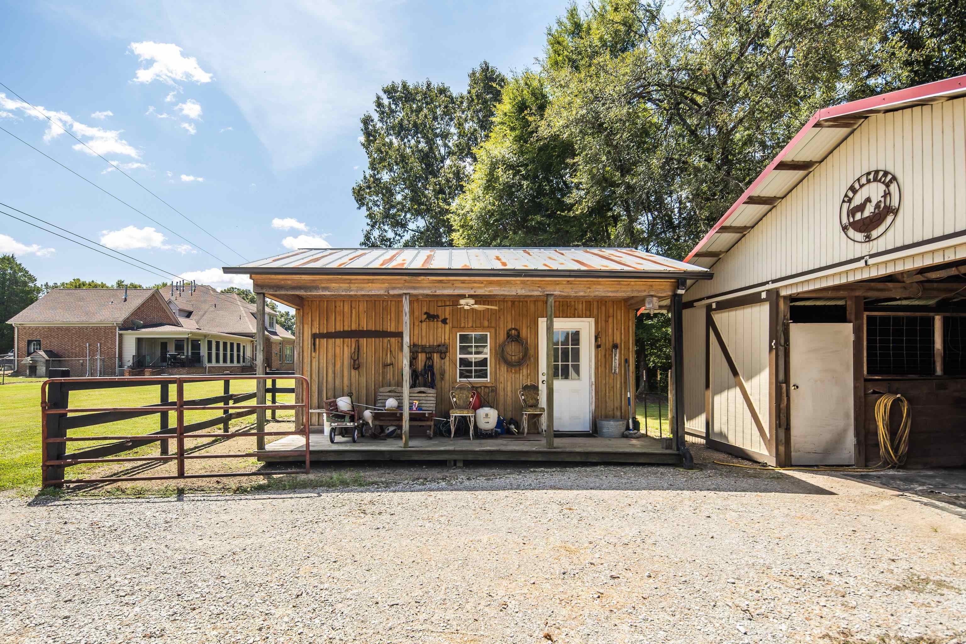 2865 Bobbitt Rd Property Photo 37