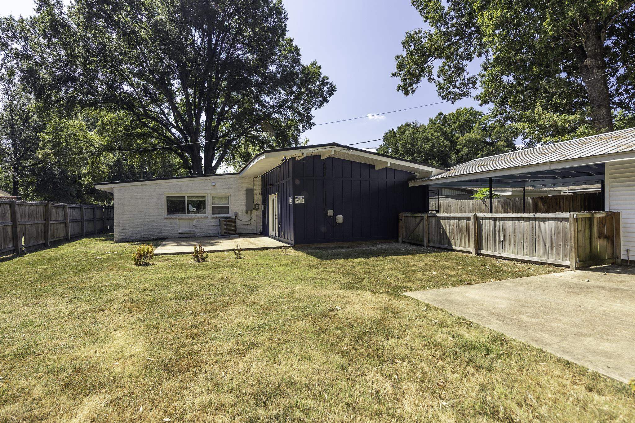 5160 Warfield Dr Property Photo 31