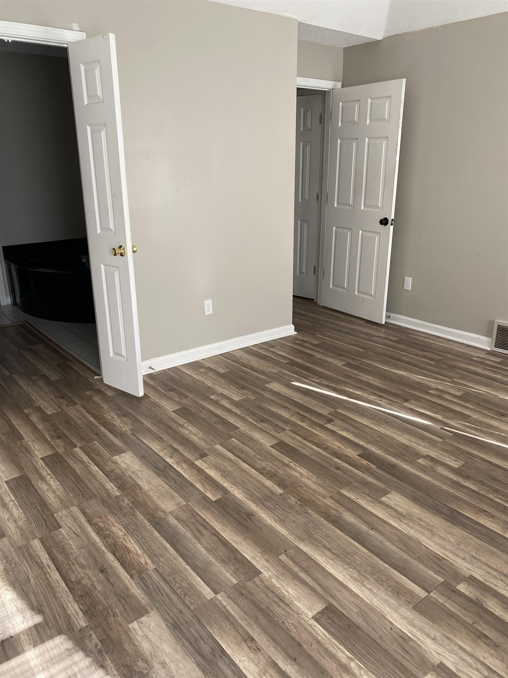 6792 Mikayla Ln Property Photo 12