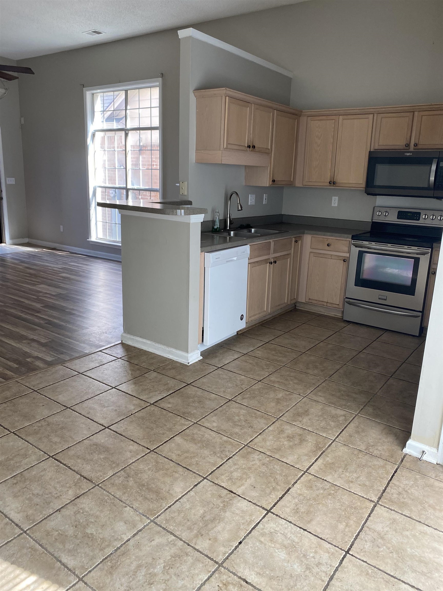 6792 Mikayla Ln Property Photo 15