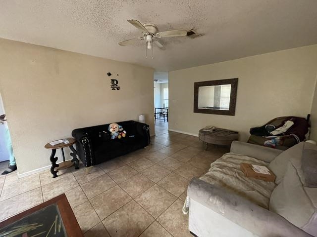 4847 Royal Run Dr Property Photo 3