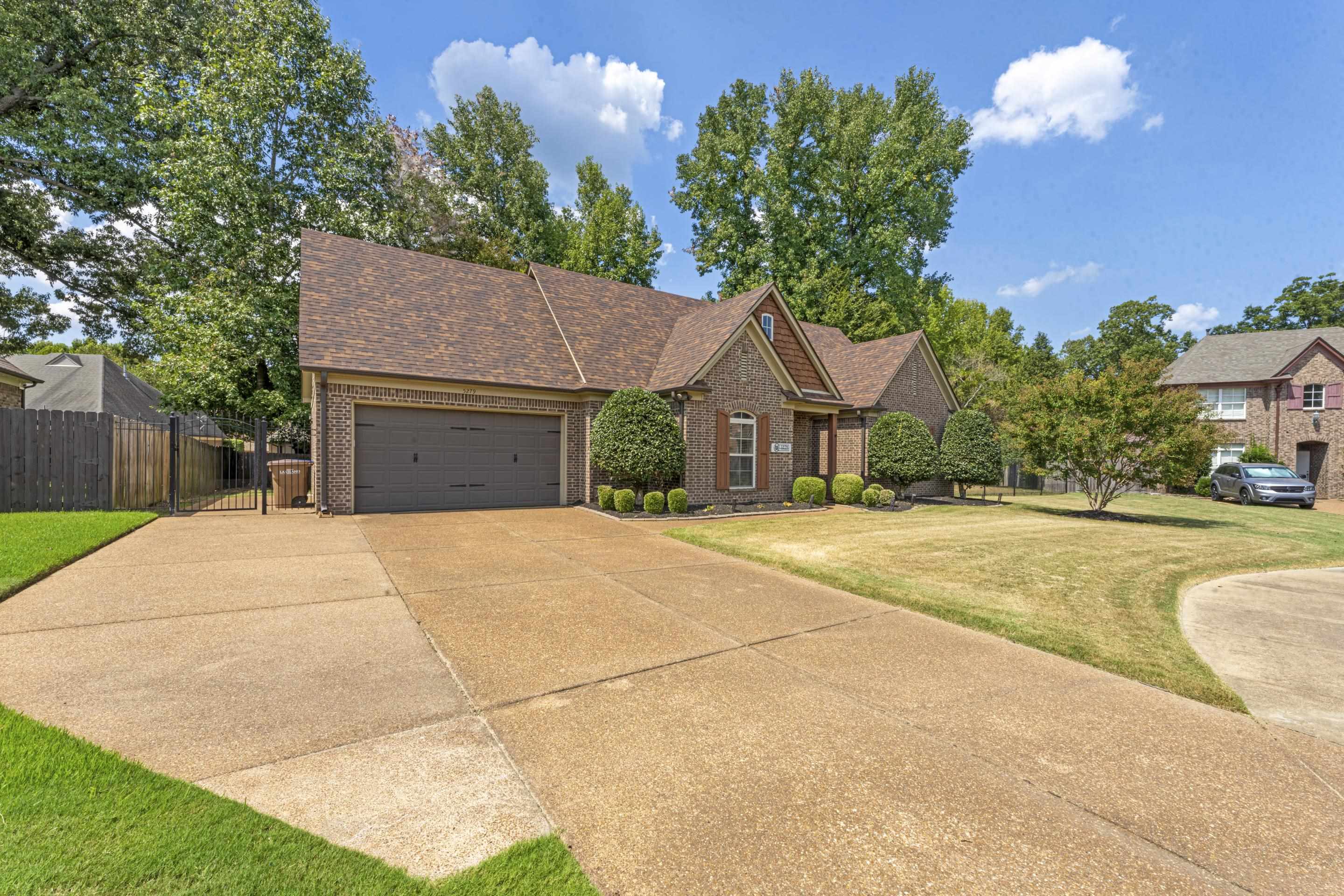 5279 Toni Rose Dr Property Photo 3