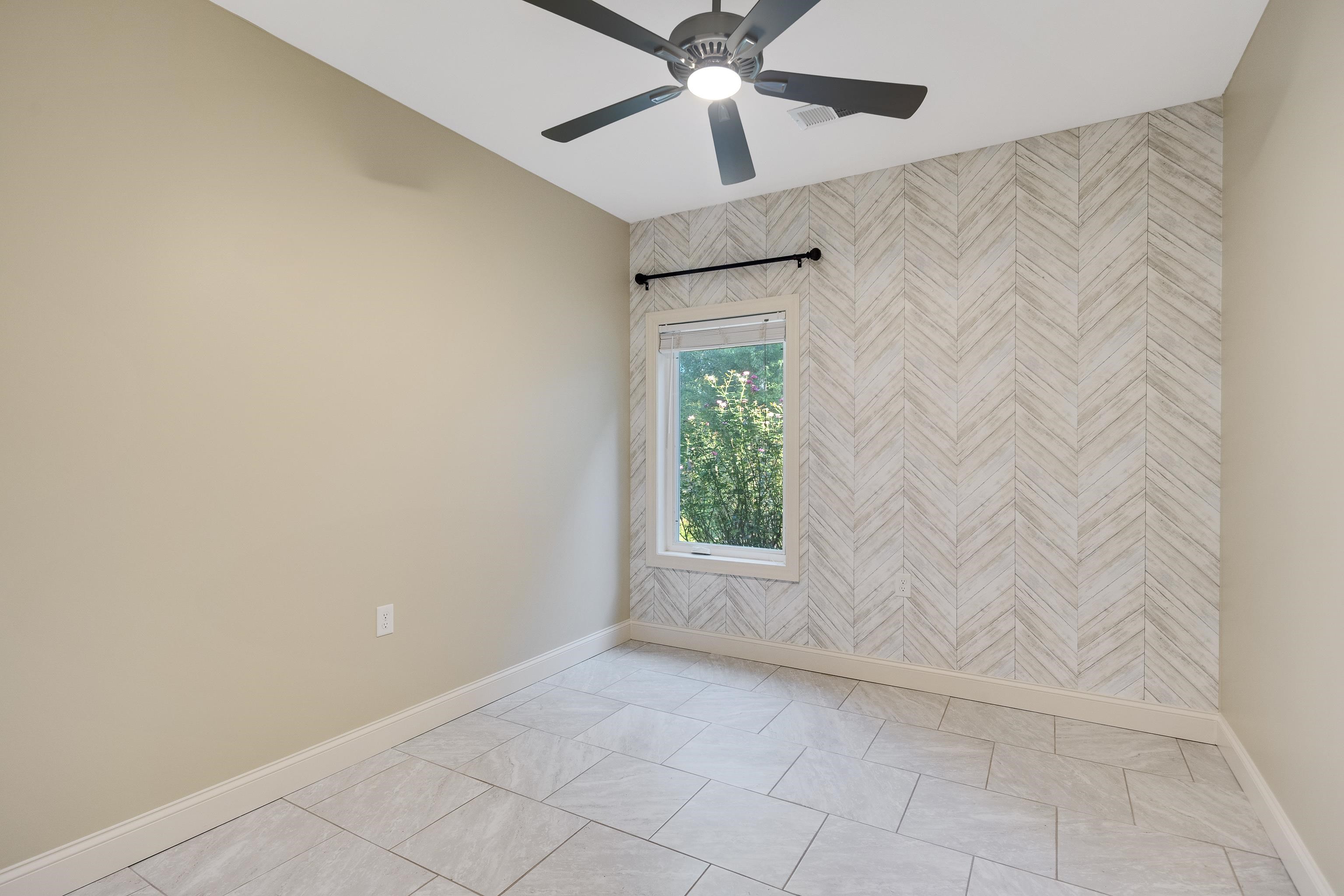2350 Feathers Chapel Dr Property Photo 20
