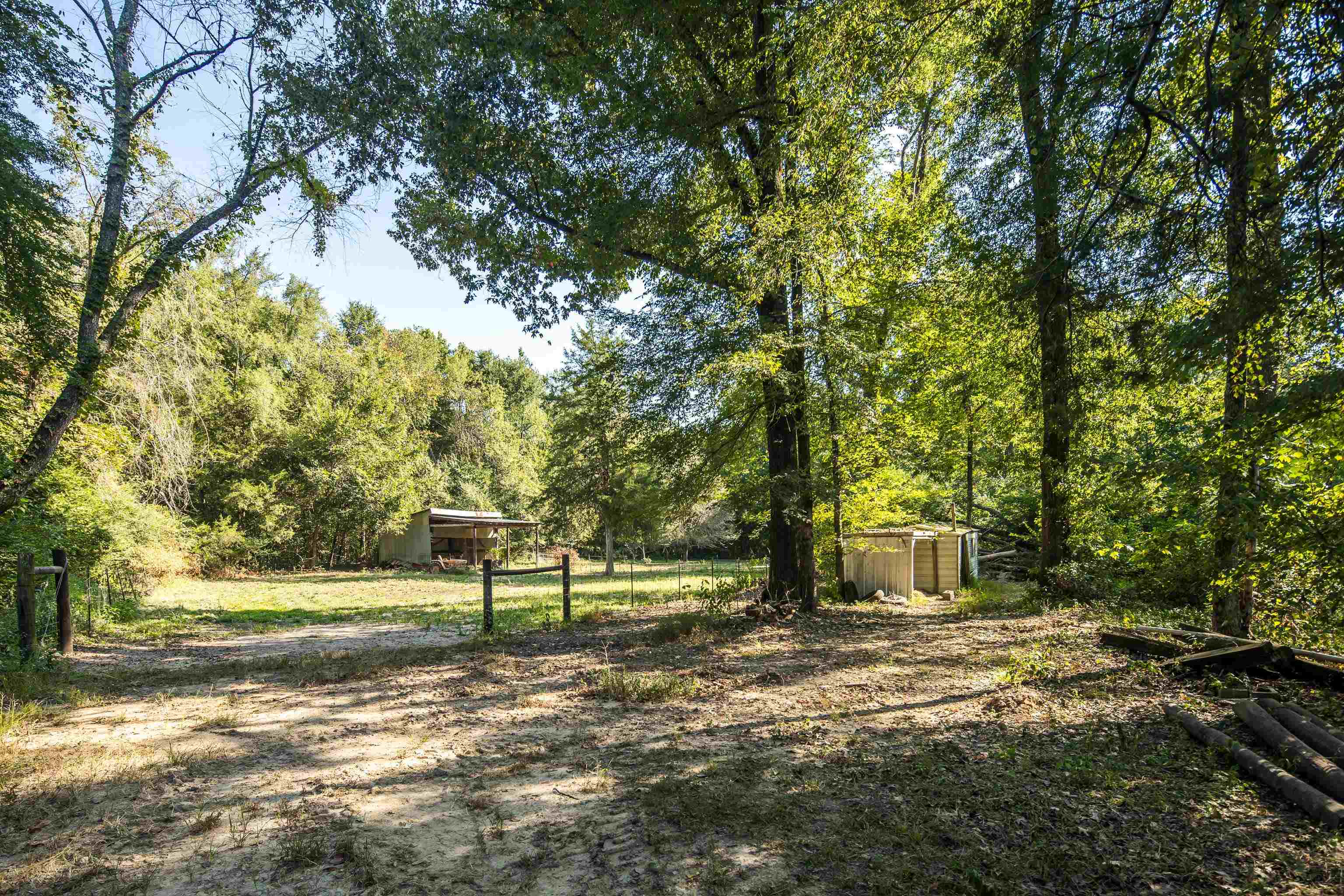 2350 Feathers Chapel Dr Property Photo 28