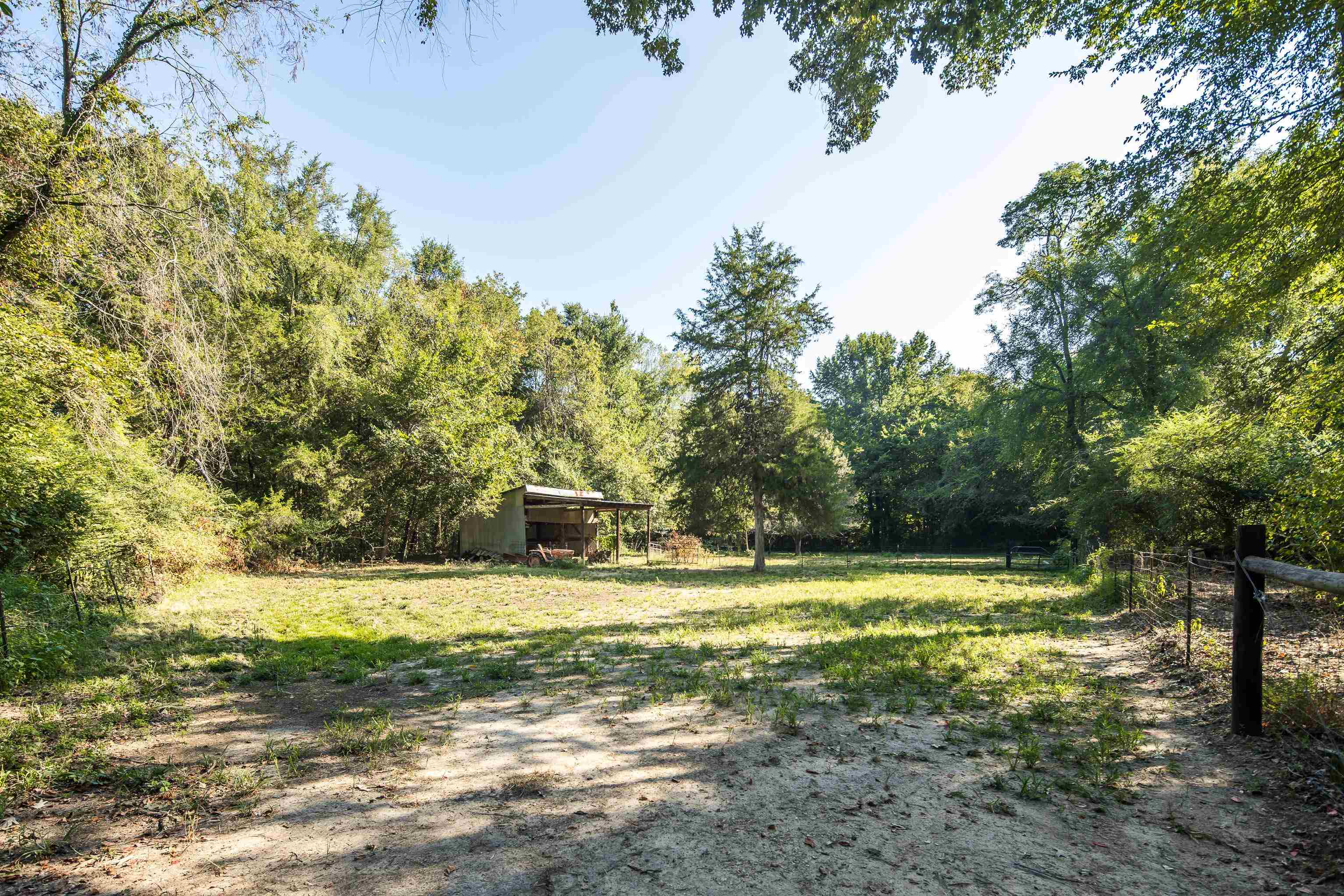 2350 Feathers Chapel Dr Property Photo 29