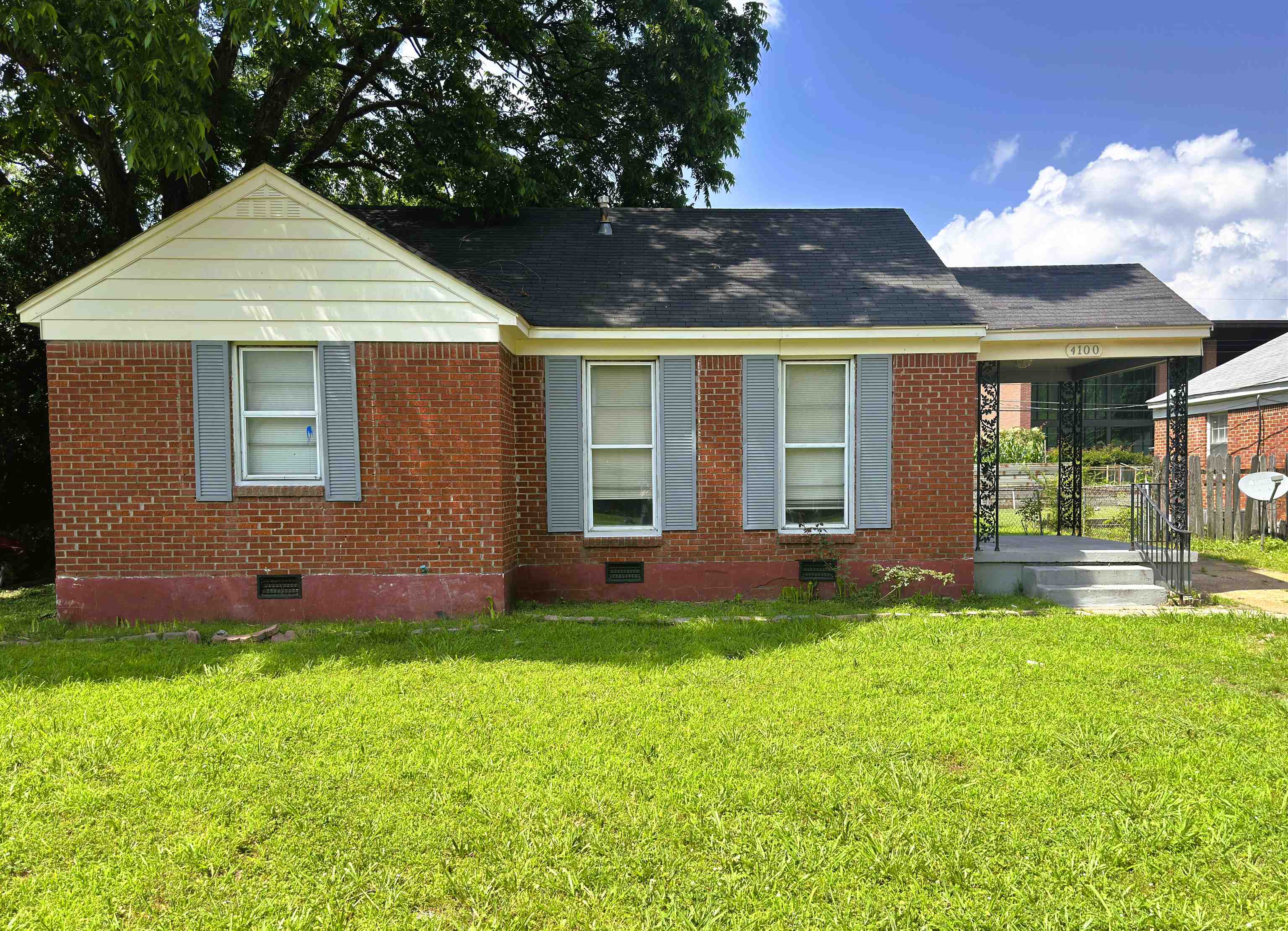 4100 Vaughn Rd Property Photo 1