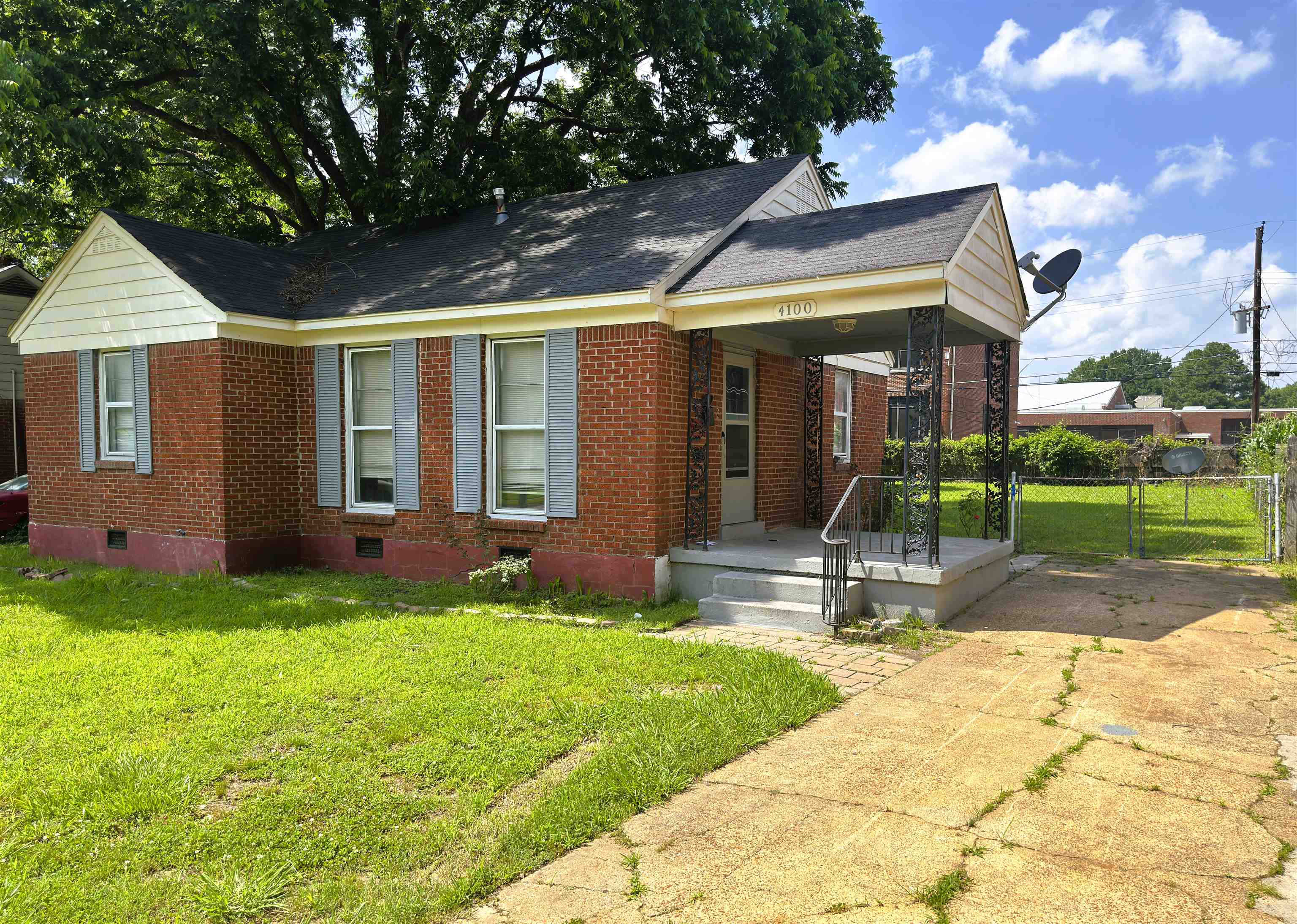 4100 Vaughn Rd Property Photo 2
