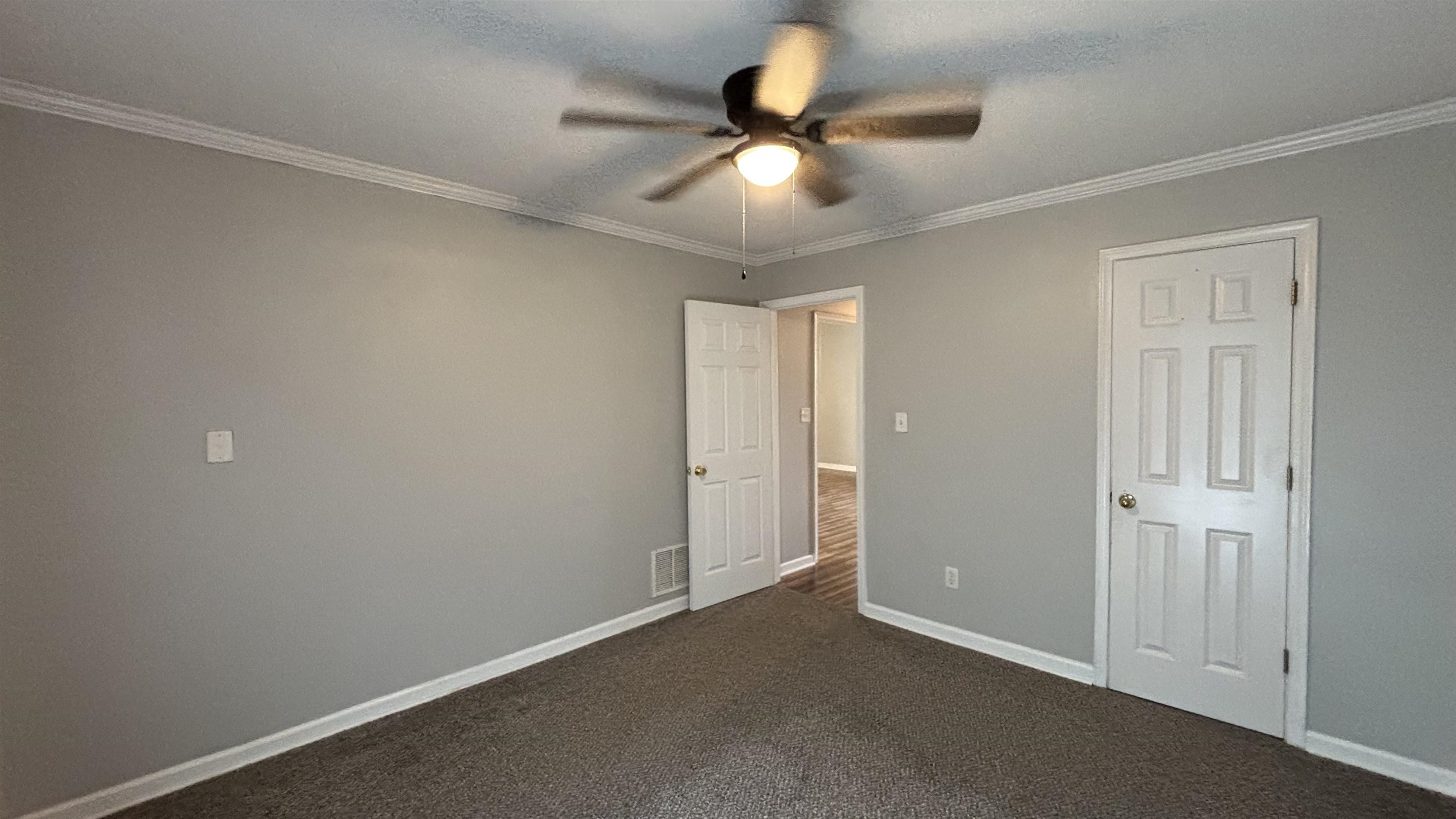 5491 Milton Ridge Dr Property Photo 8
