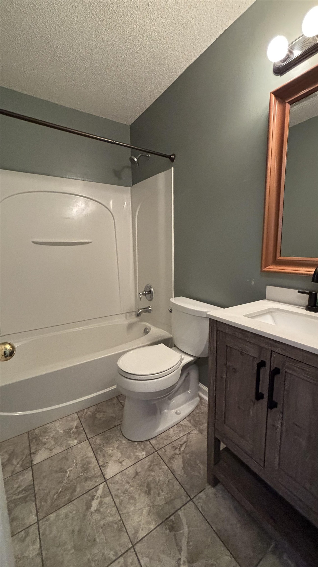 5491 Milton Ridge Dr Property Photo 9