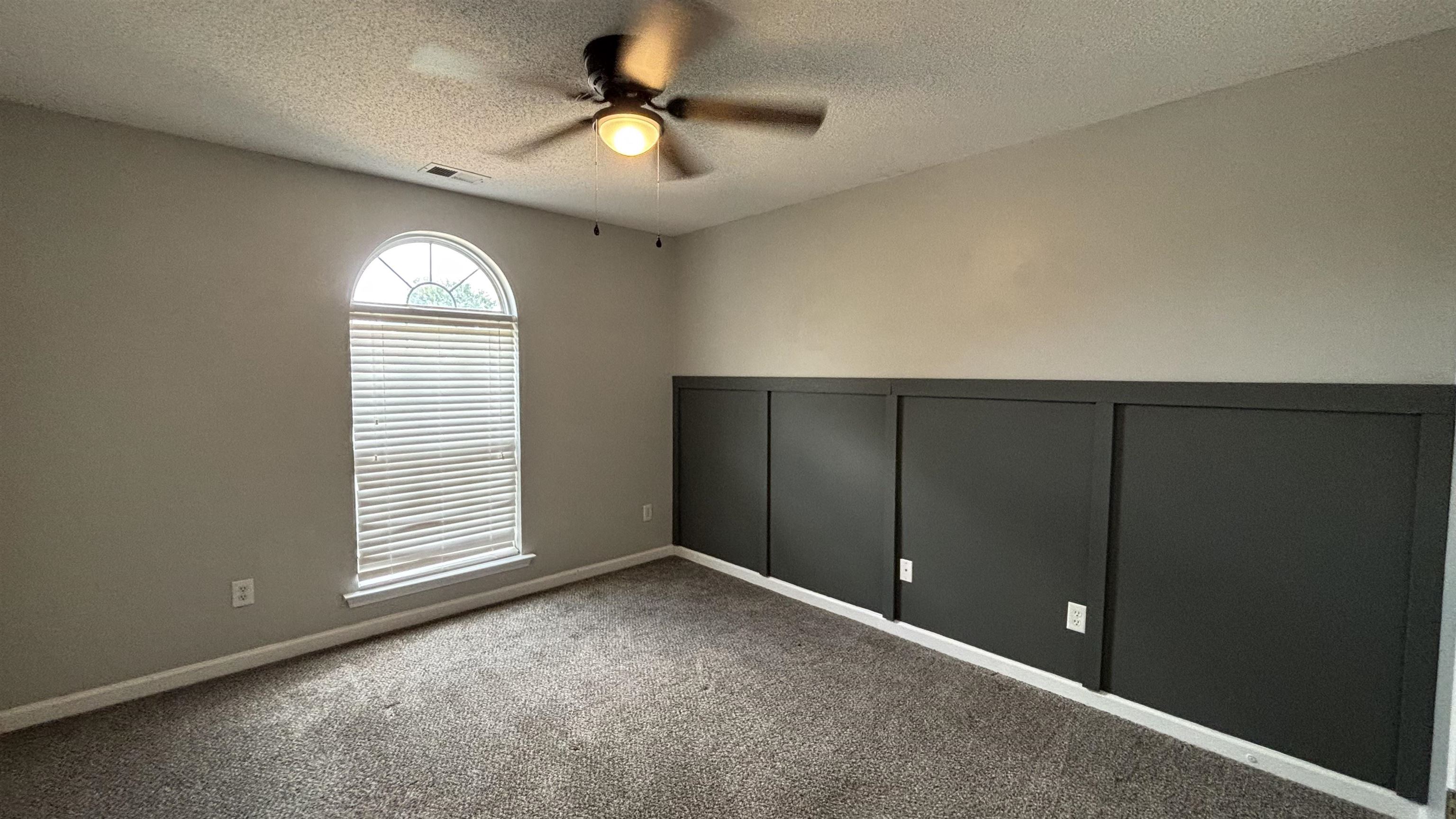 5491 Milton Ridge Dr Property Photo 10