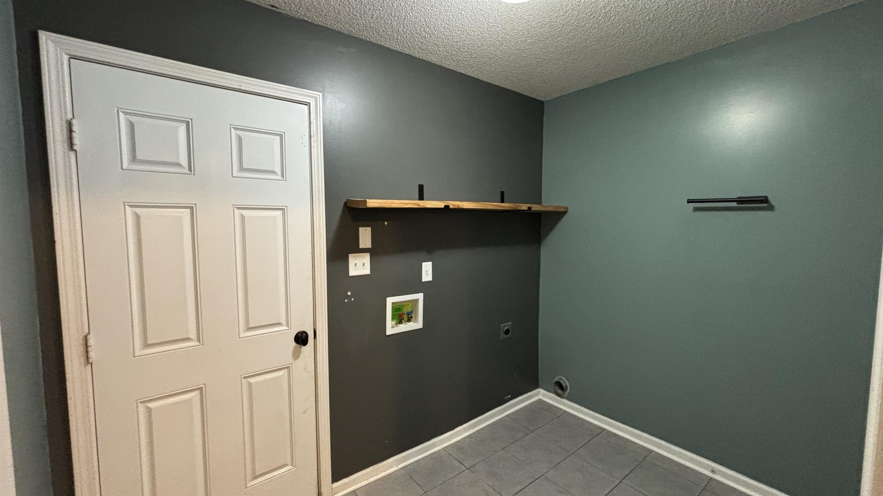 5491 Milton Ridge Dr Property Photo 13