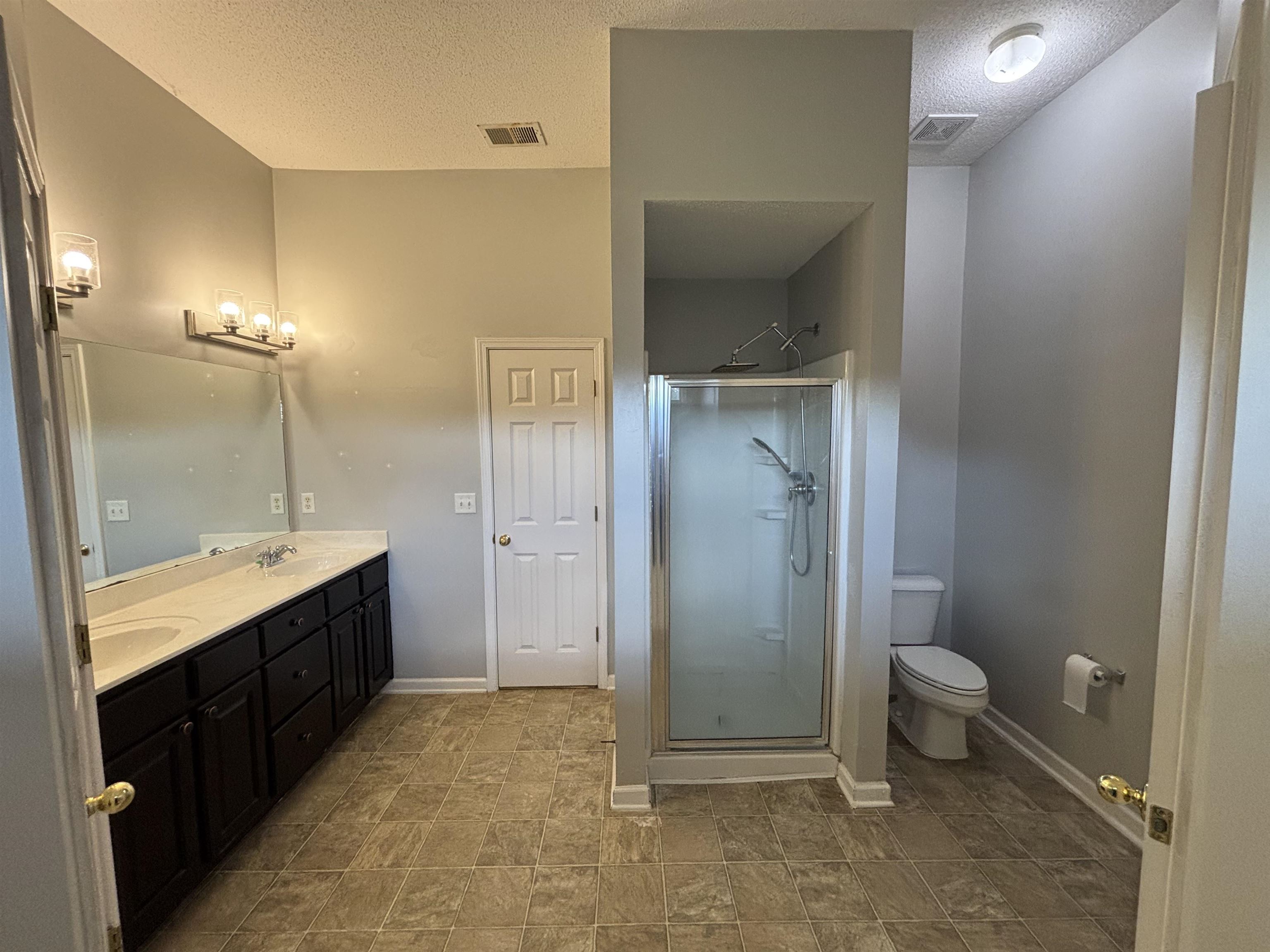 5491 Milton Ridge Dr Property Photo 20
