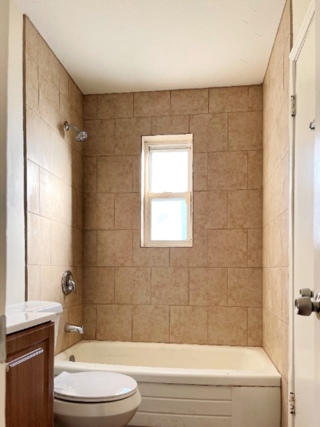 2993 Phyllis Ln Property Photo 16