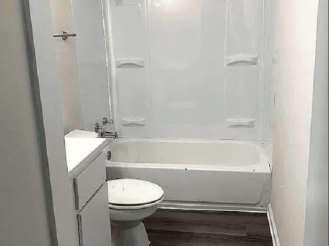 308 Gannt St A Property Photo 16