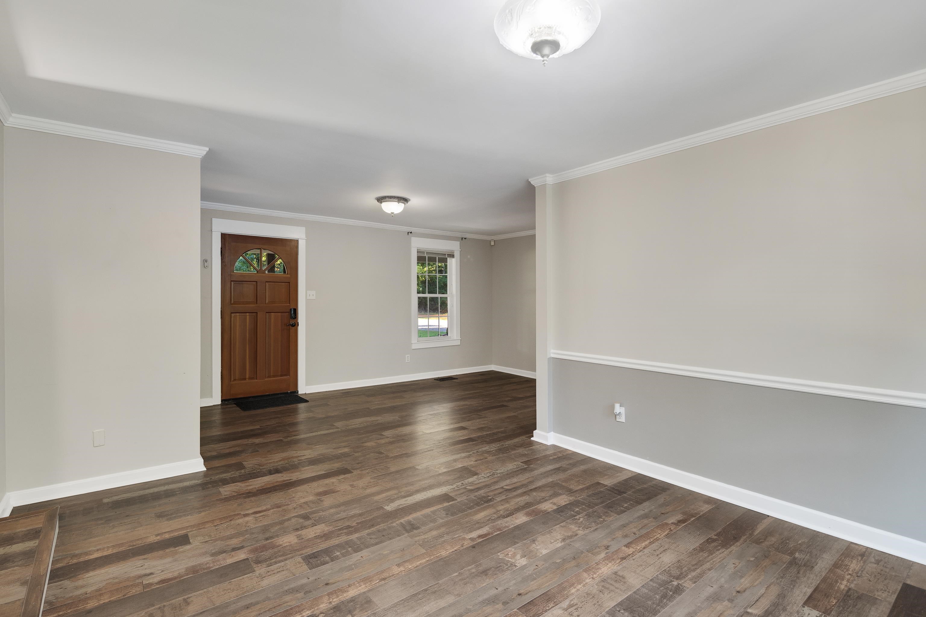 2360 Feathers Chapel Dr Property Photo 8