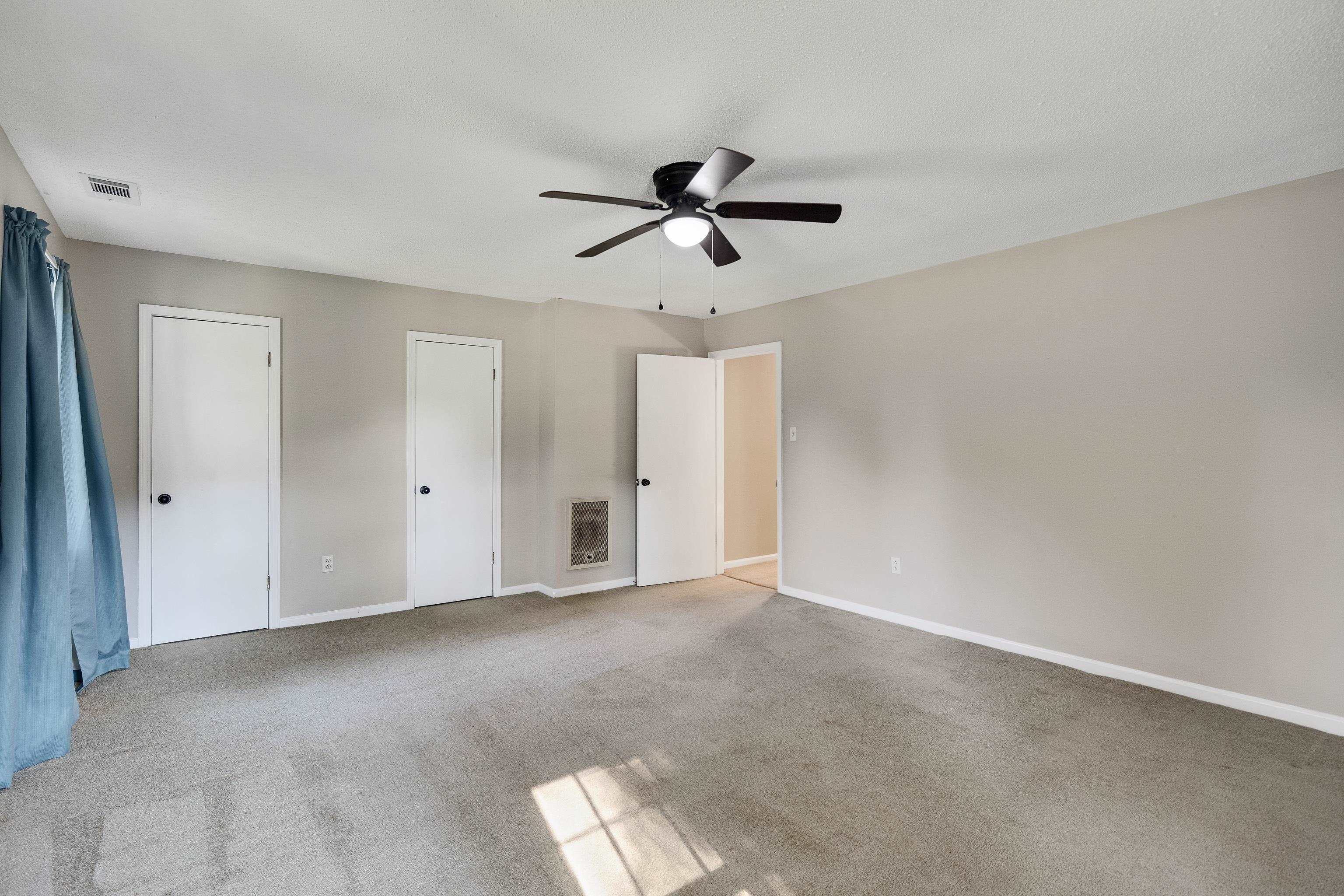2360 Feathers Chapel Dr Property Photo 25