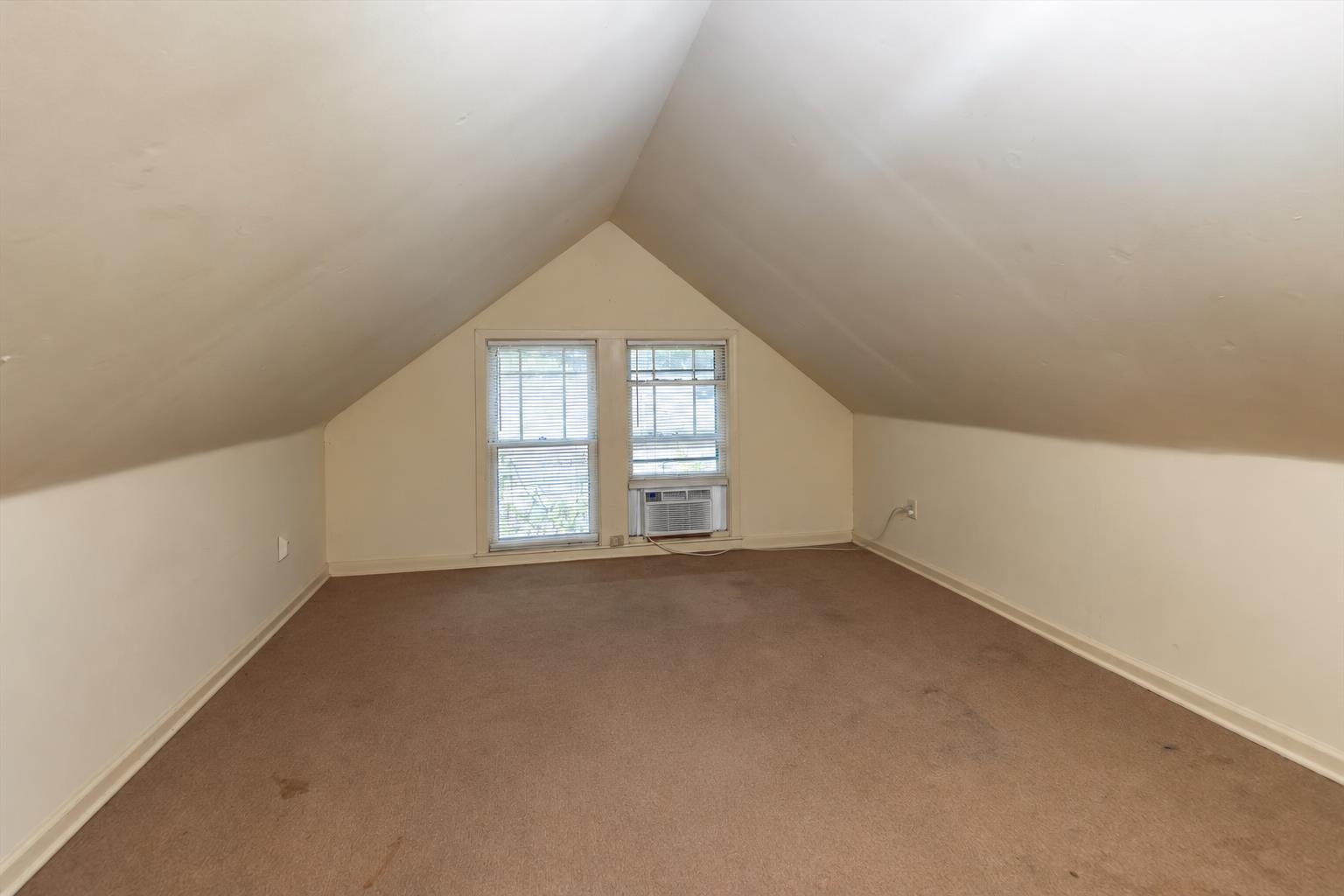 346 S Reese St Property Photo 19