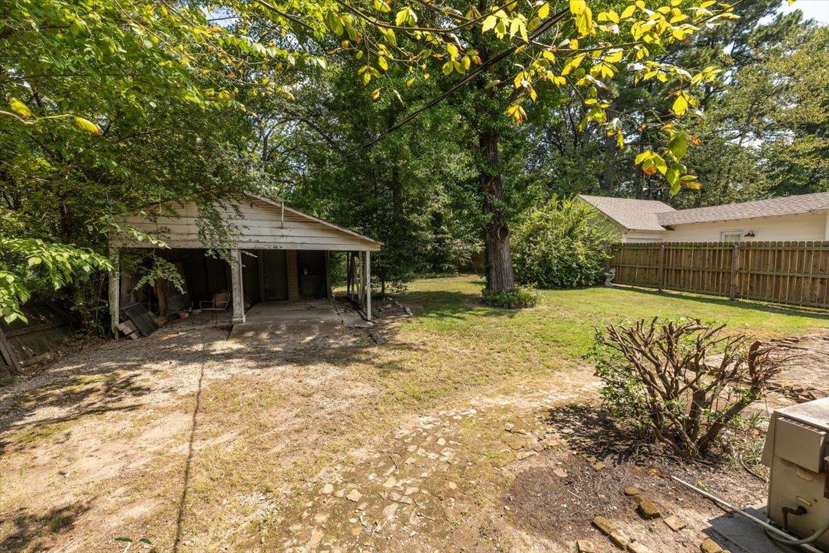 346 S Reese St Property Photo 24