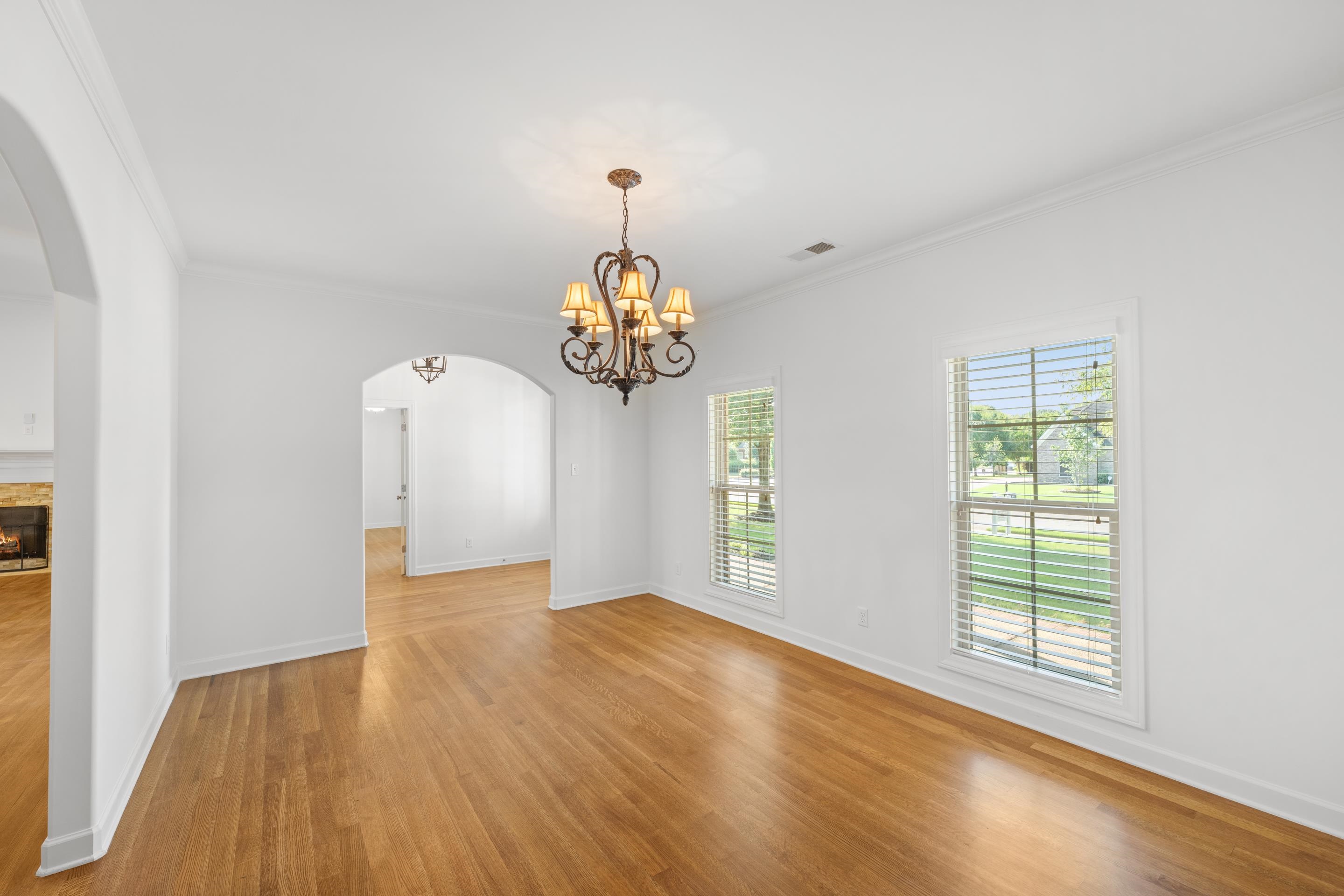 9270 S Romano Way Property Photo 5