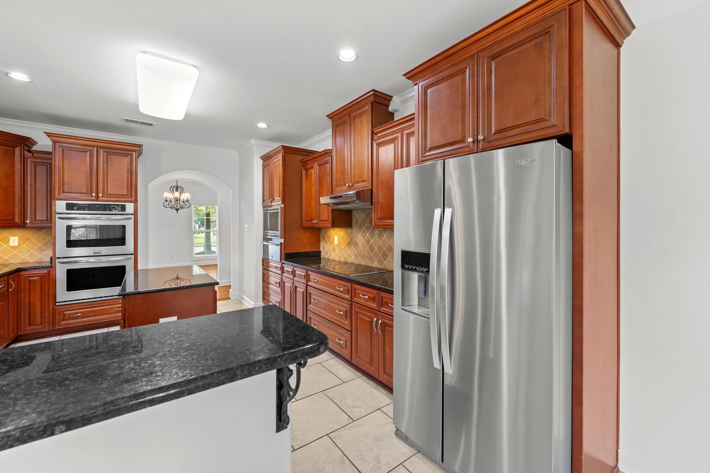 9270 S Romano Way Property Photo 8