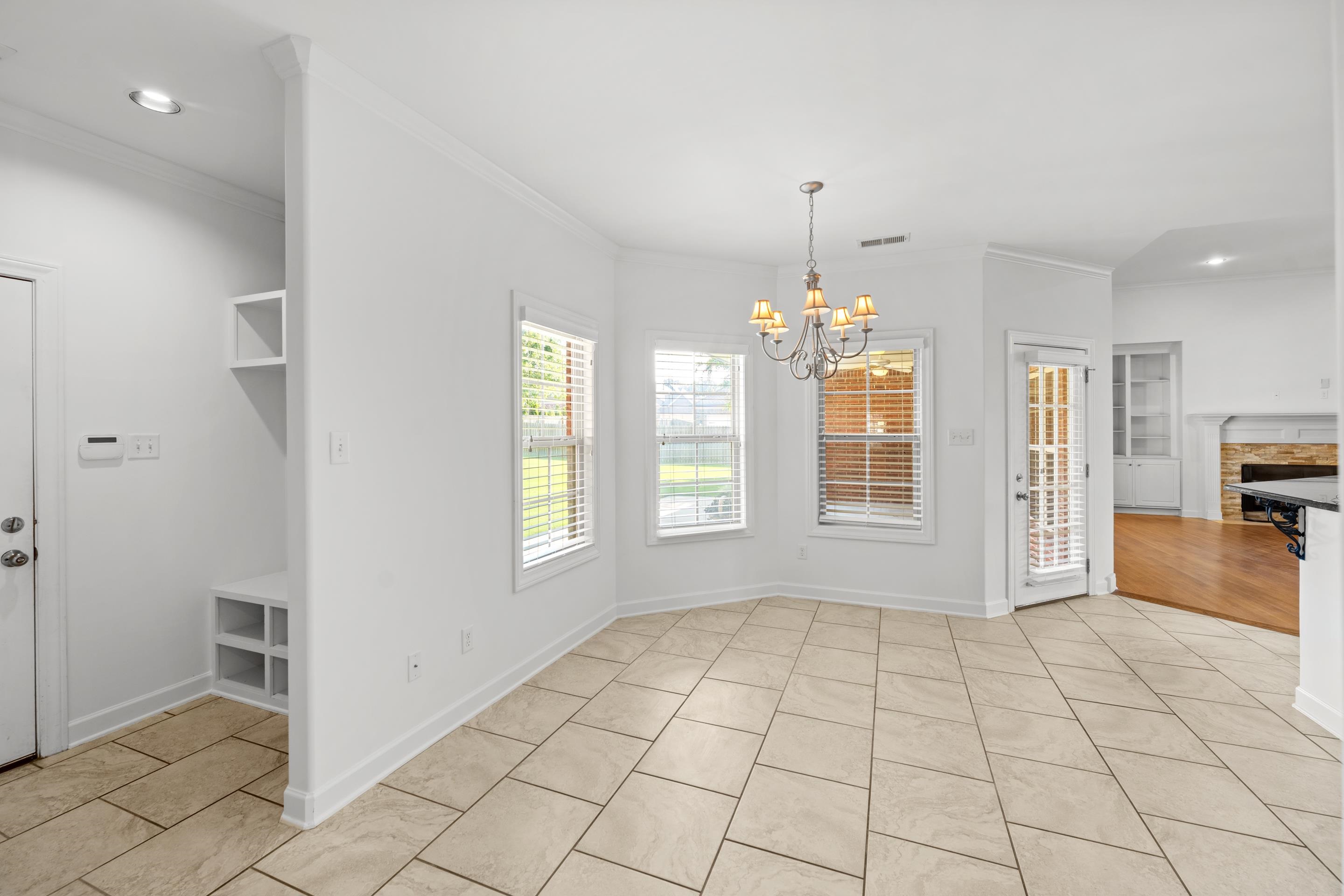 9270 S Romano Way Property Photo 12