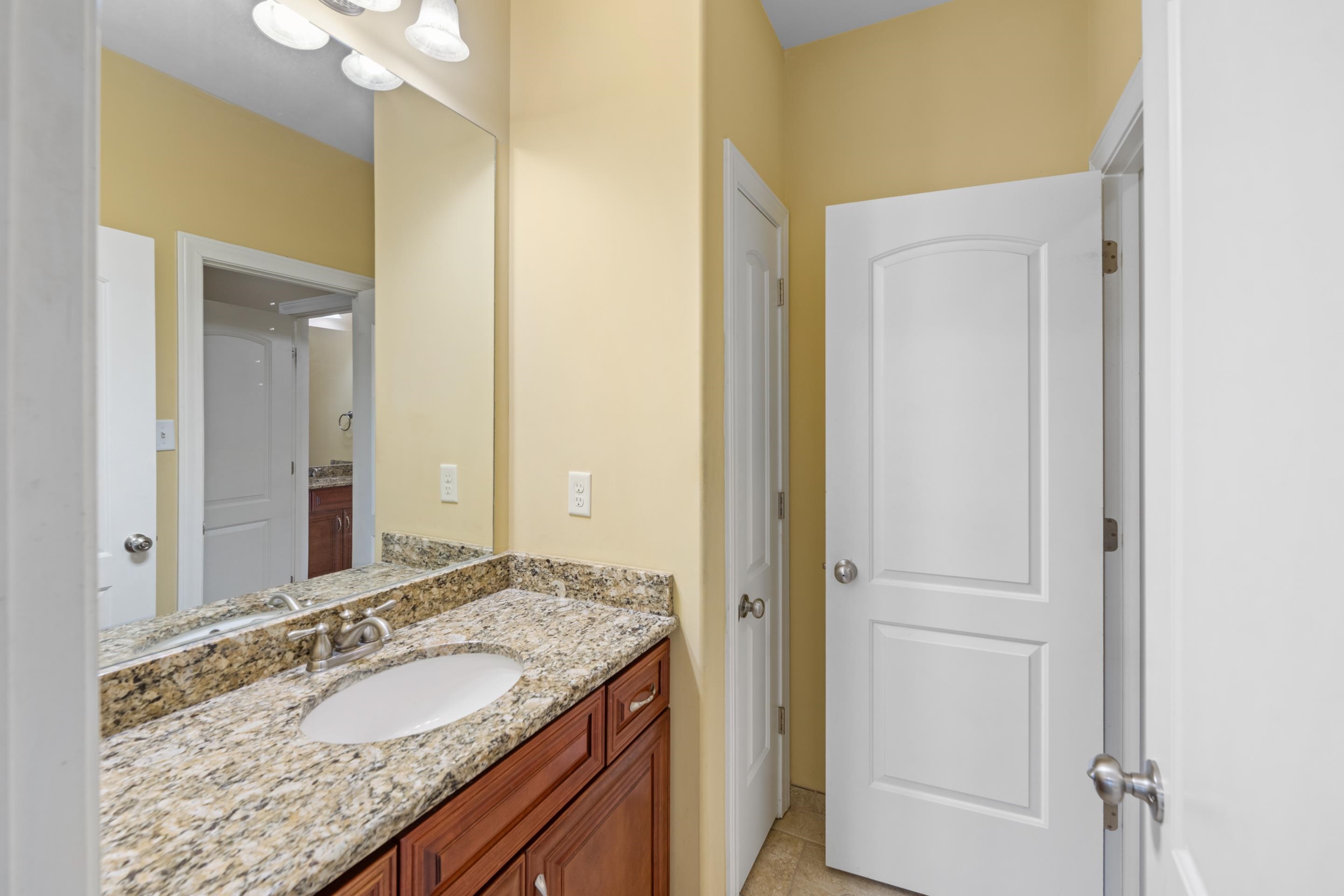 9270 S Romano Way Property Photo 29
