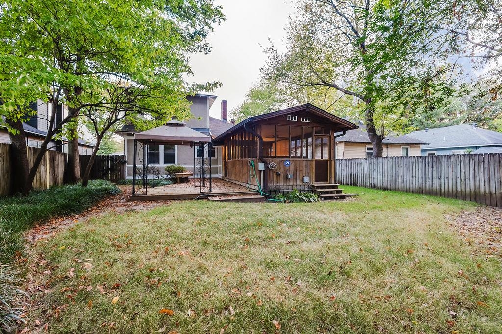 1874 Walker Dr Property Photo 34