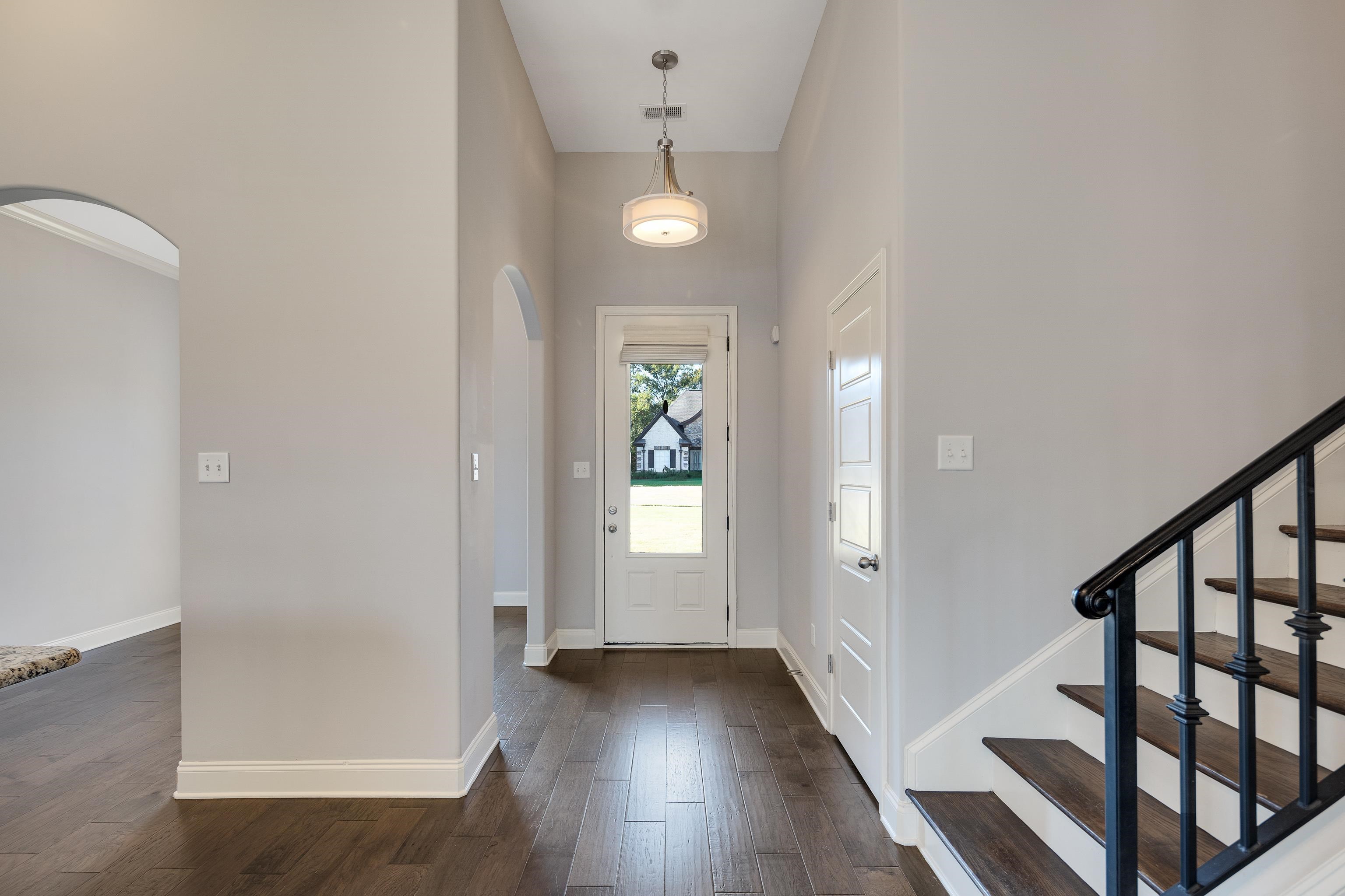 8472 Butterfly View Ln Property Photo 3