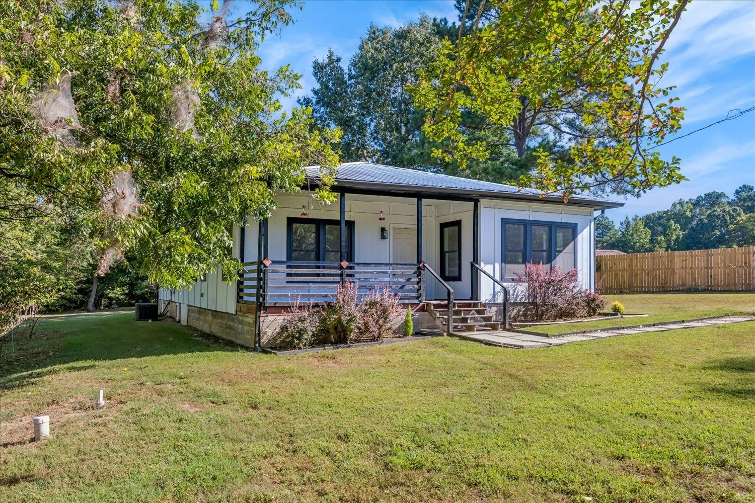 245 Ecology Loop Property Photo 3