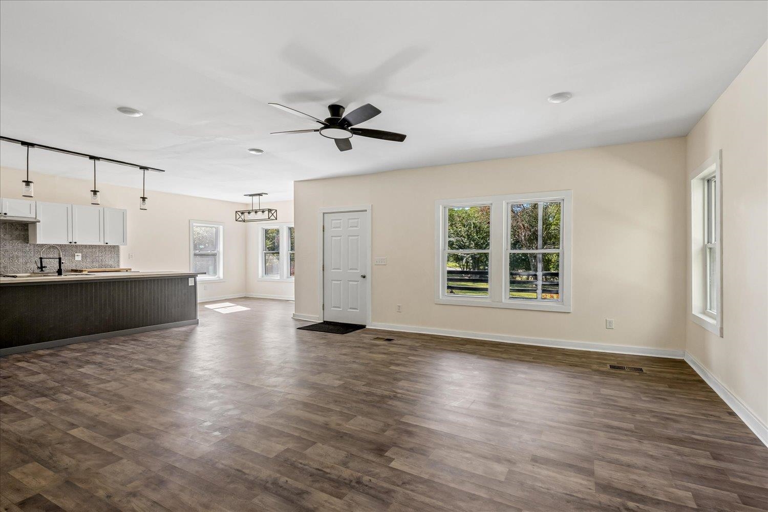 245 Ecology Loop Property Photo 8